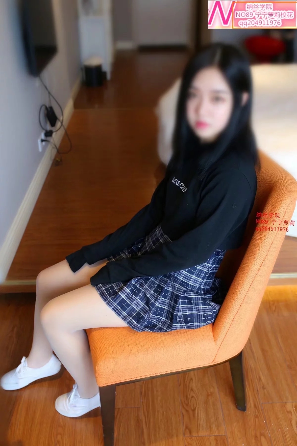 089宁宁校花64p  纳丝摄影