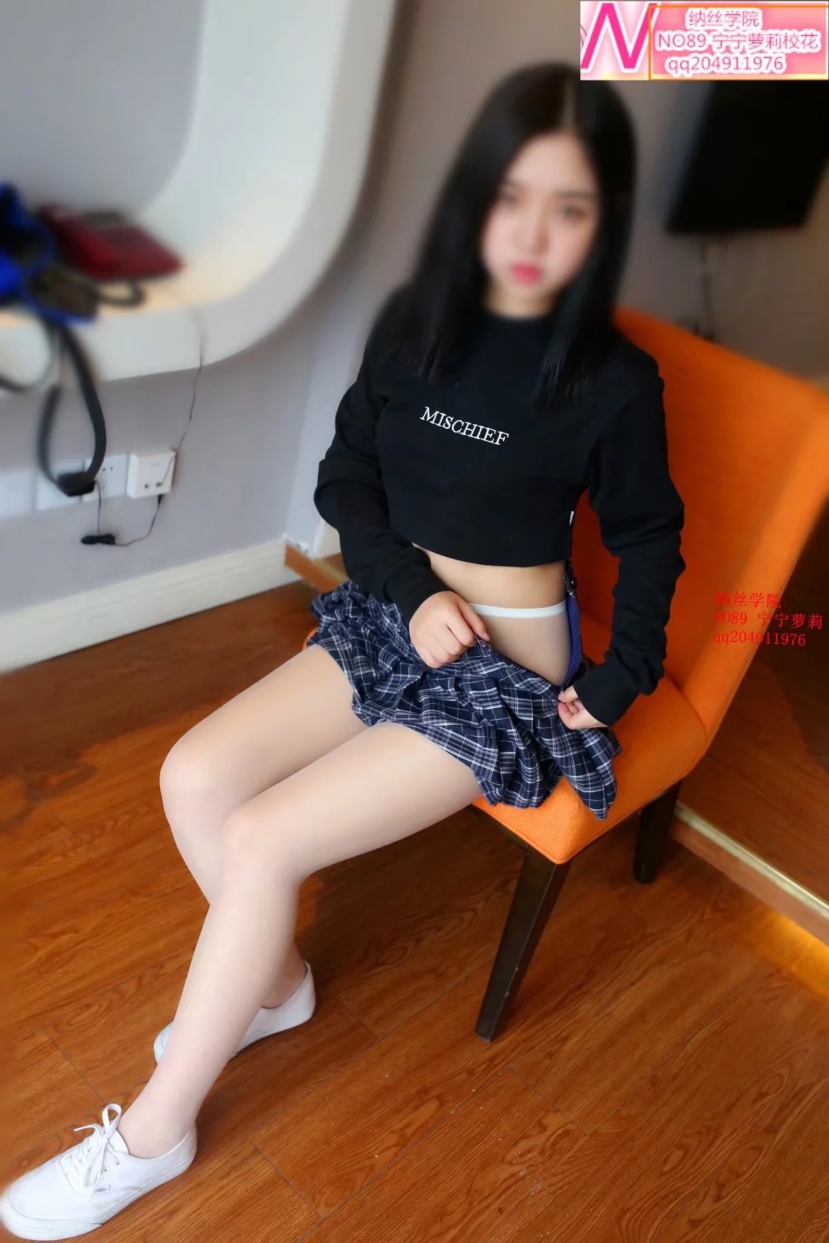 089宁宁校花64p  纳丝摄影