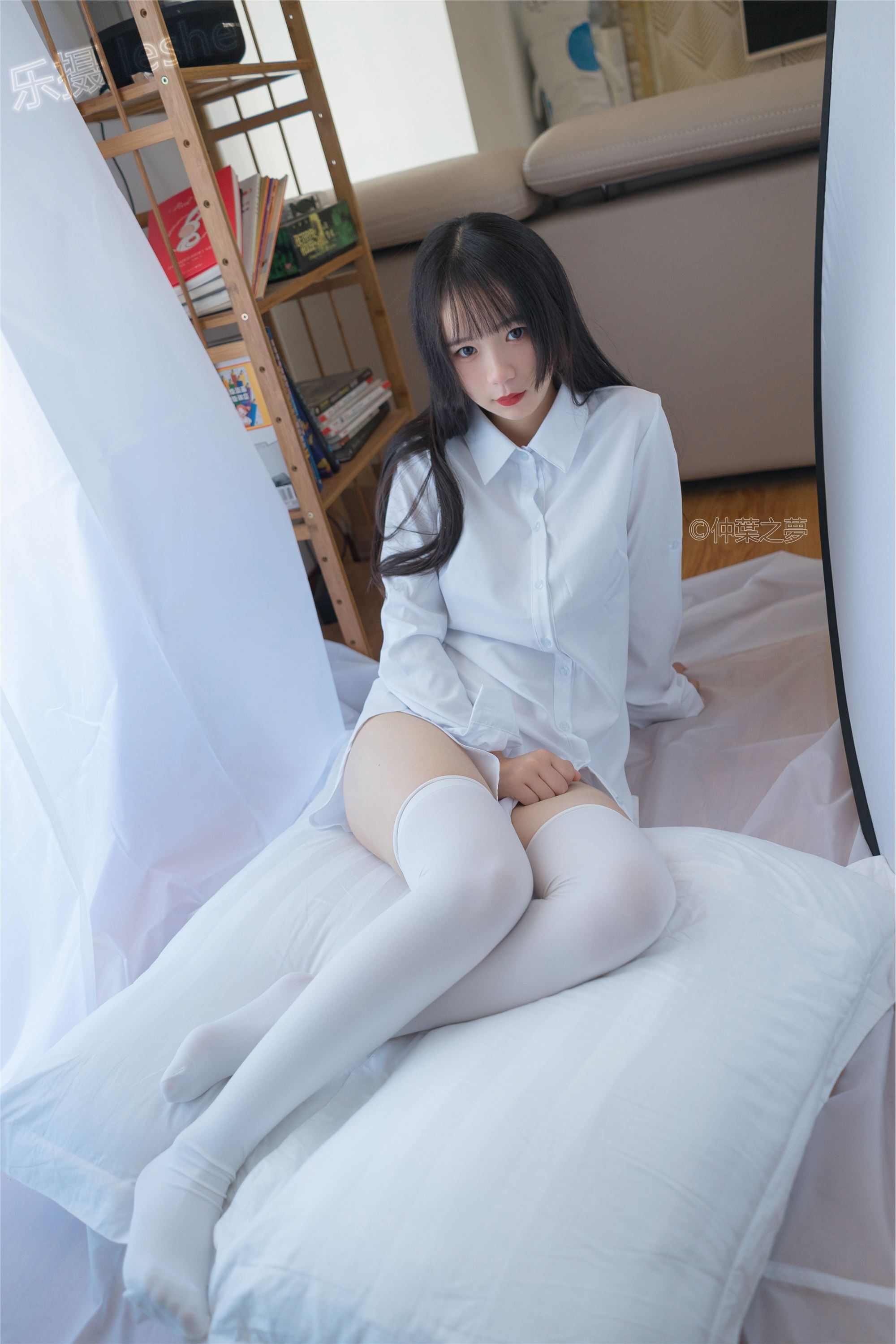 轻兰映画 美丝写真 SPL.013