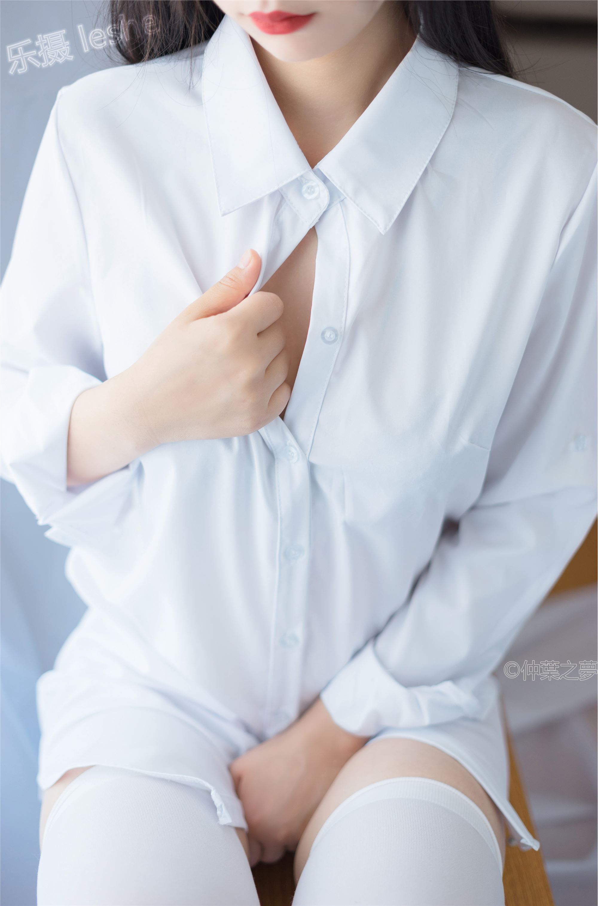 轻兰映画 美丝写真 SPL.013