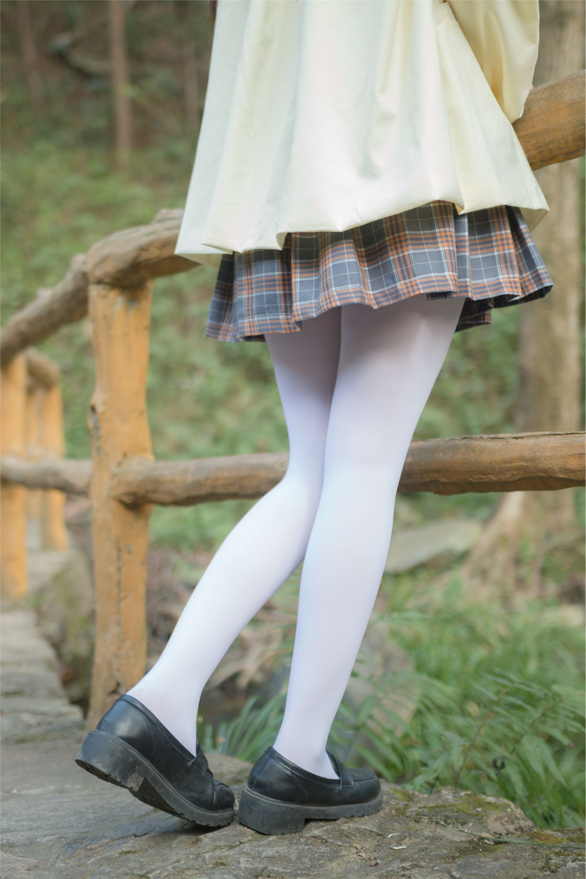 轻兰映画 美丝写真 VOL.002