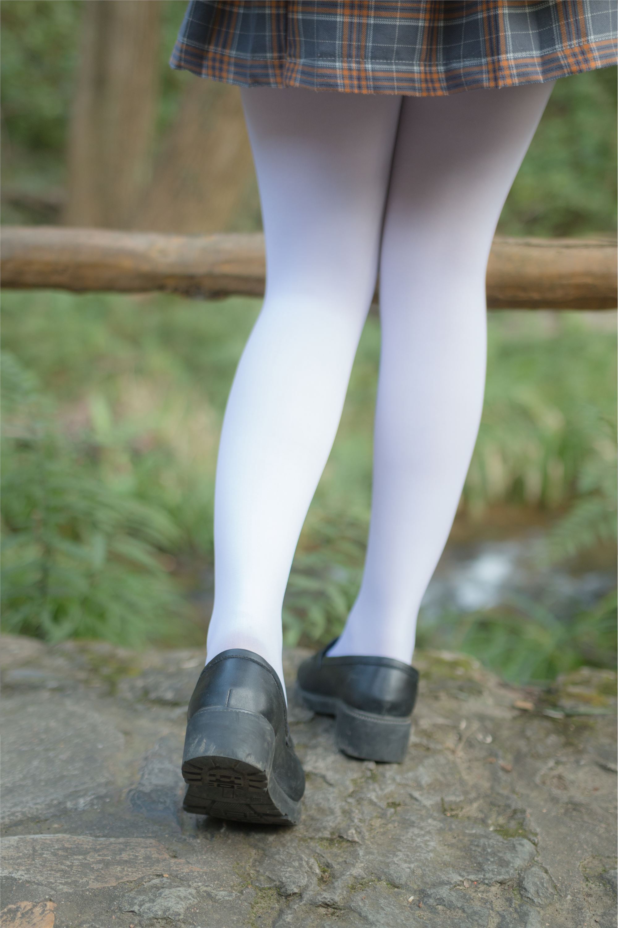 轻兰映画 美丝写真 VOL.002