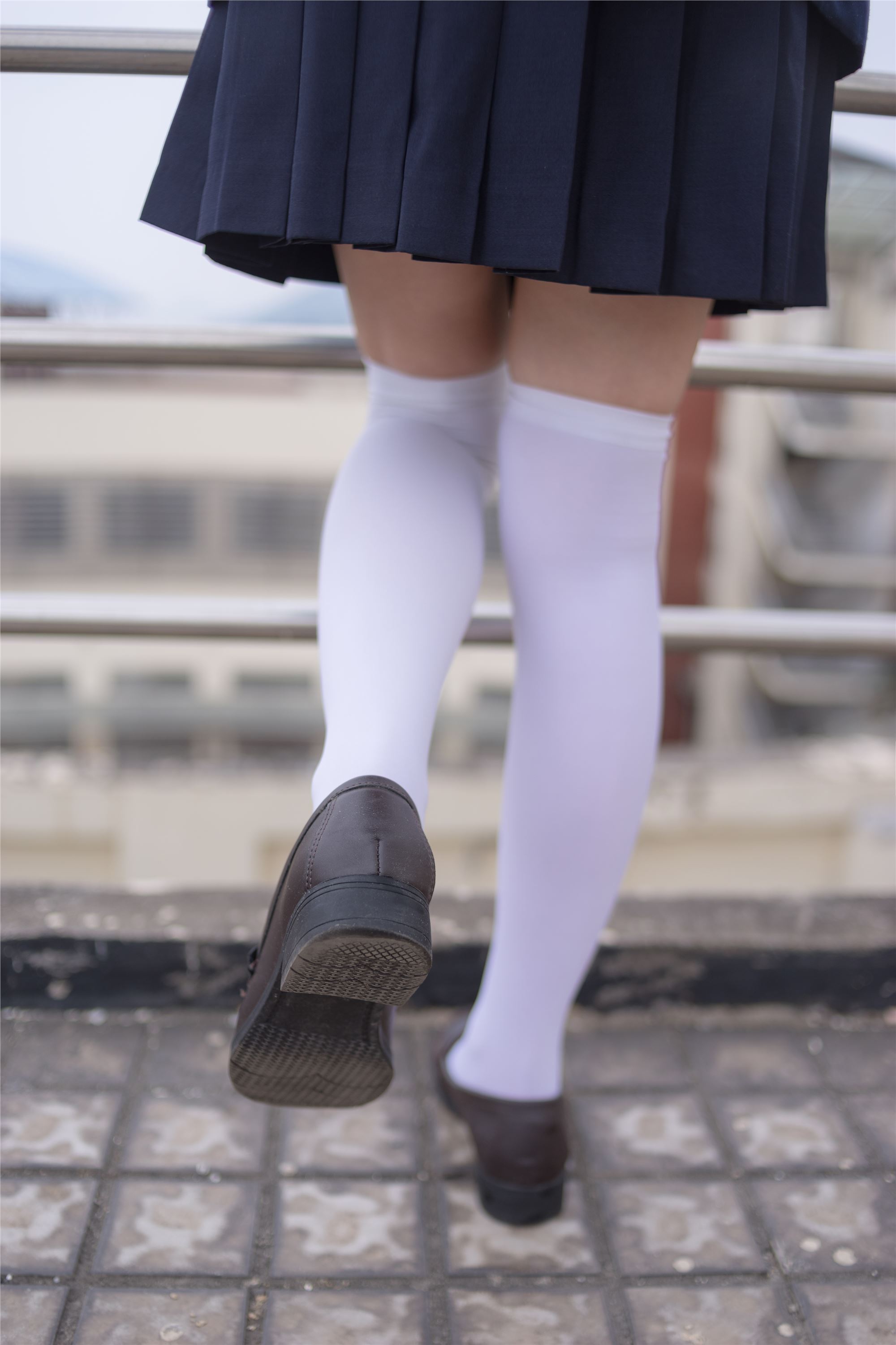 轻兰映画 美丝写真 VOL.004