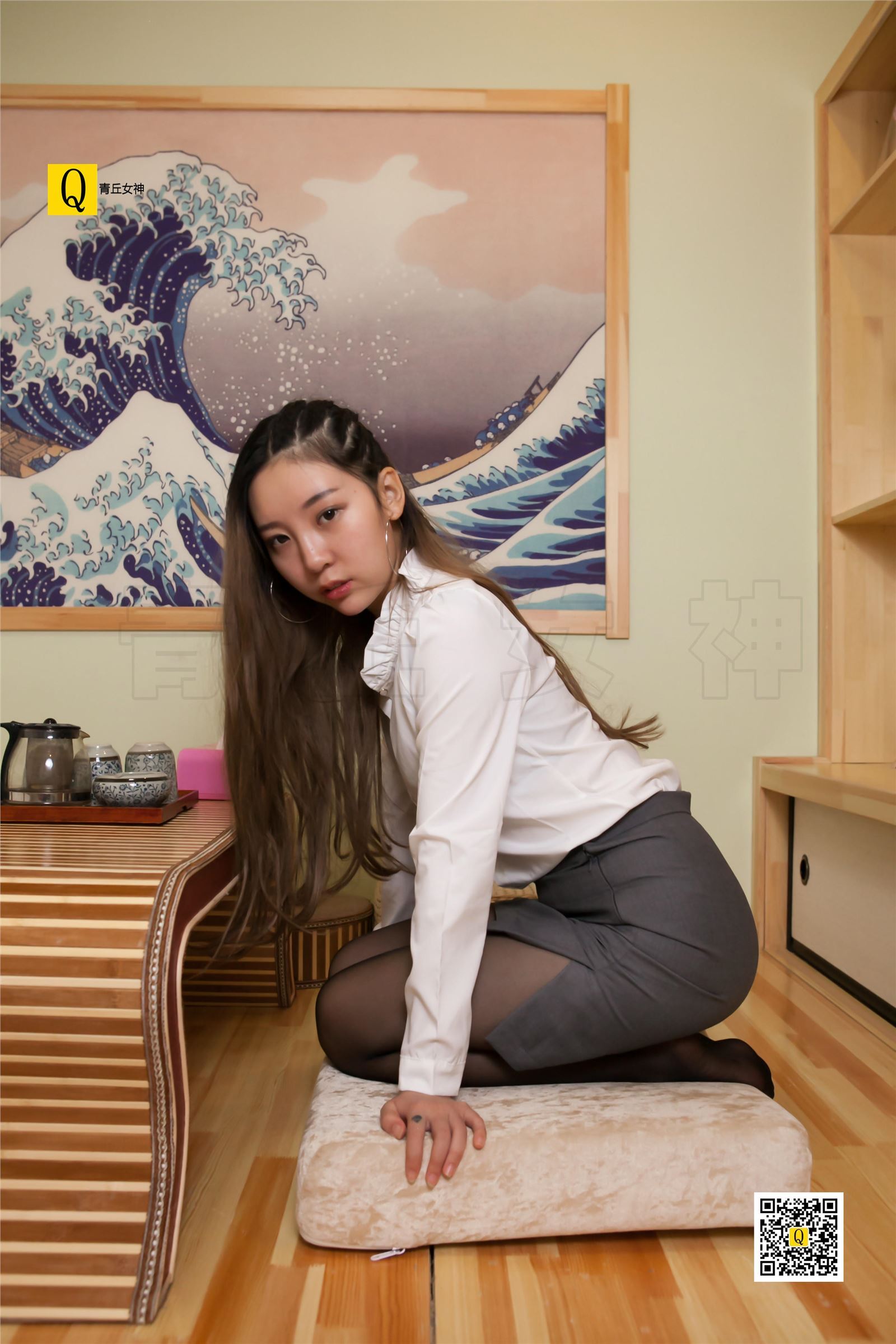 [青丘女神]2018.01.08 黑丝小脚丫 新模-少华