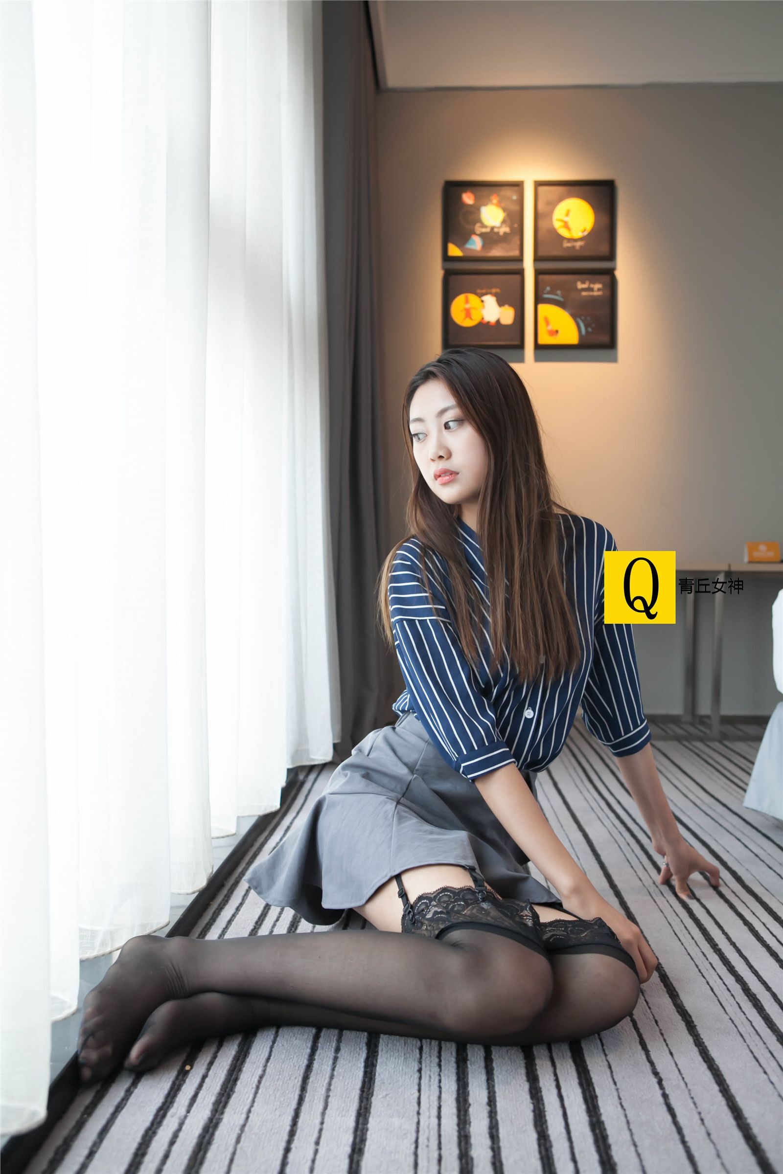 青丘女神丝袜美腿系列写真3