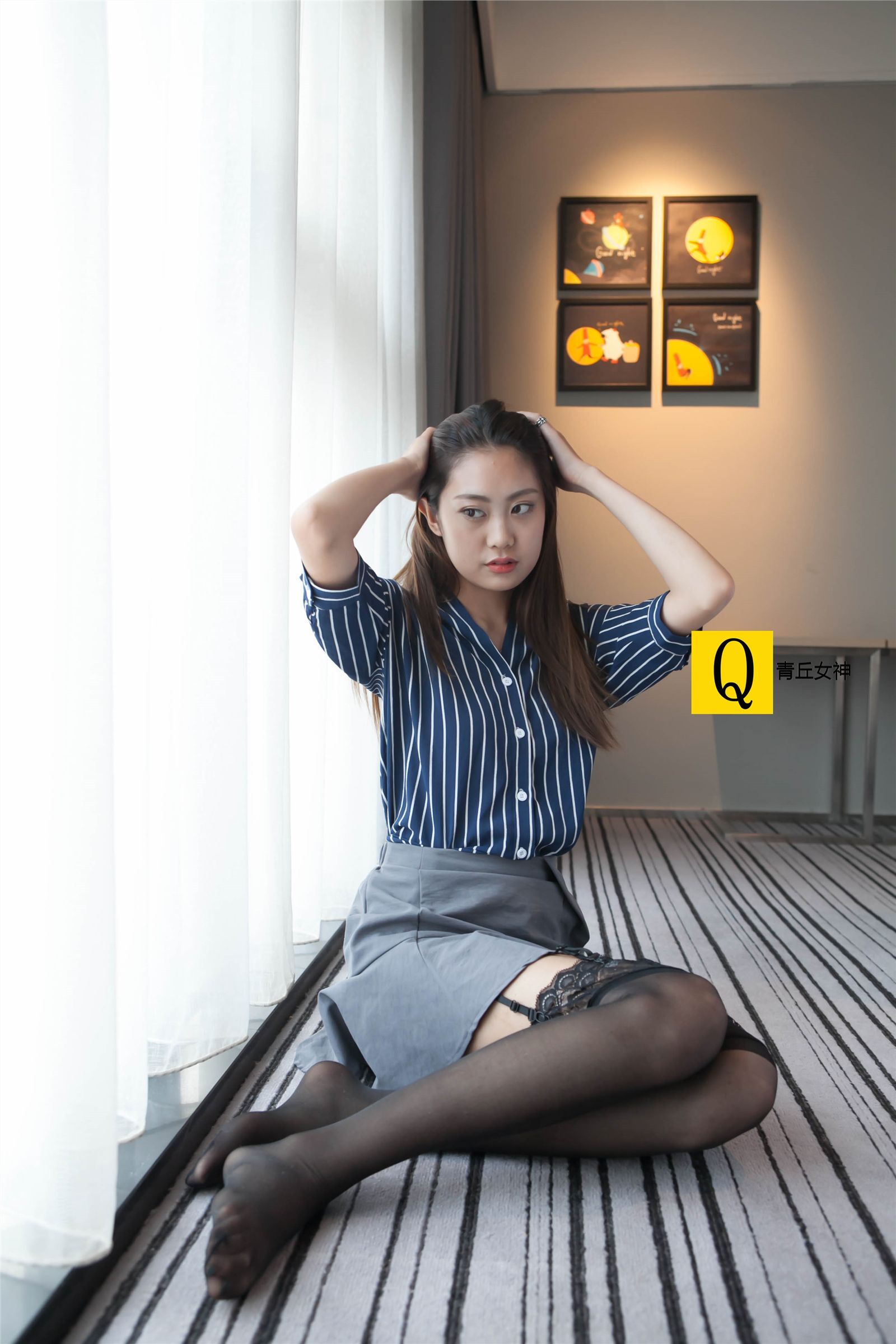 青丘女神丝袜美腿系列写真3