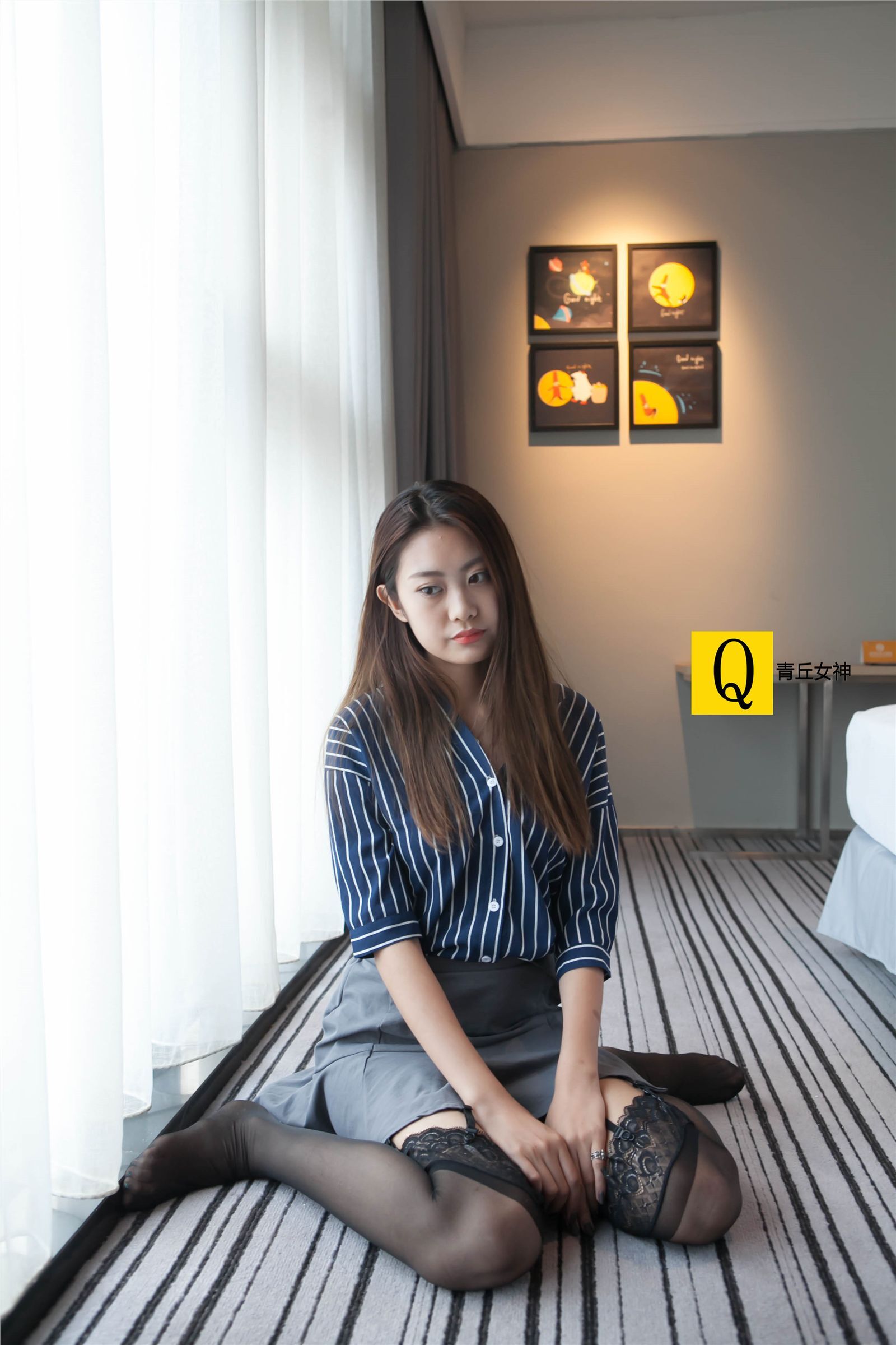 青丘女神丝袜美腿系列写真3