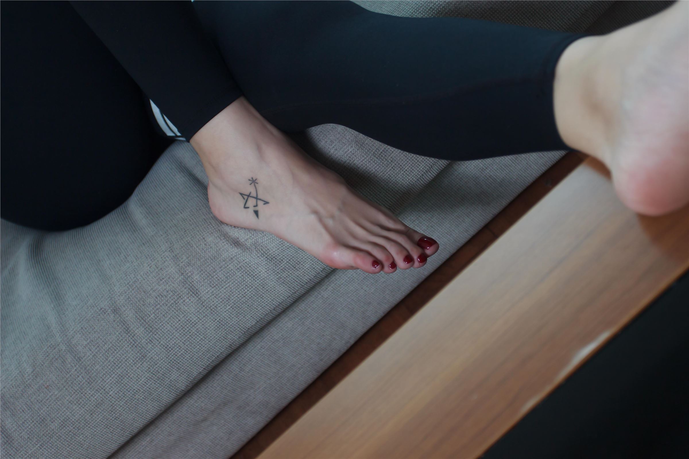 [青丘女神]2017.09.03 Q9.037 欣然