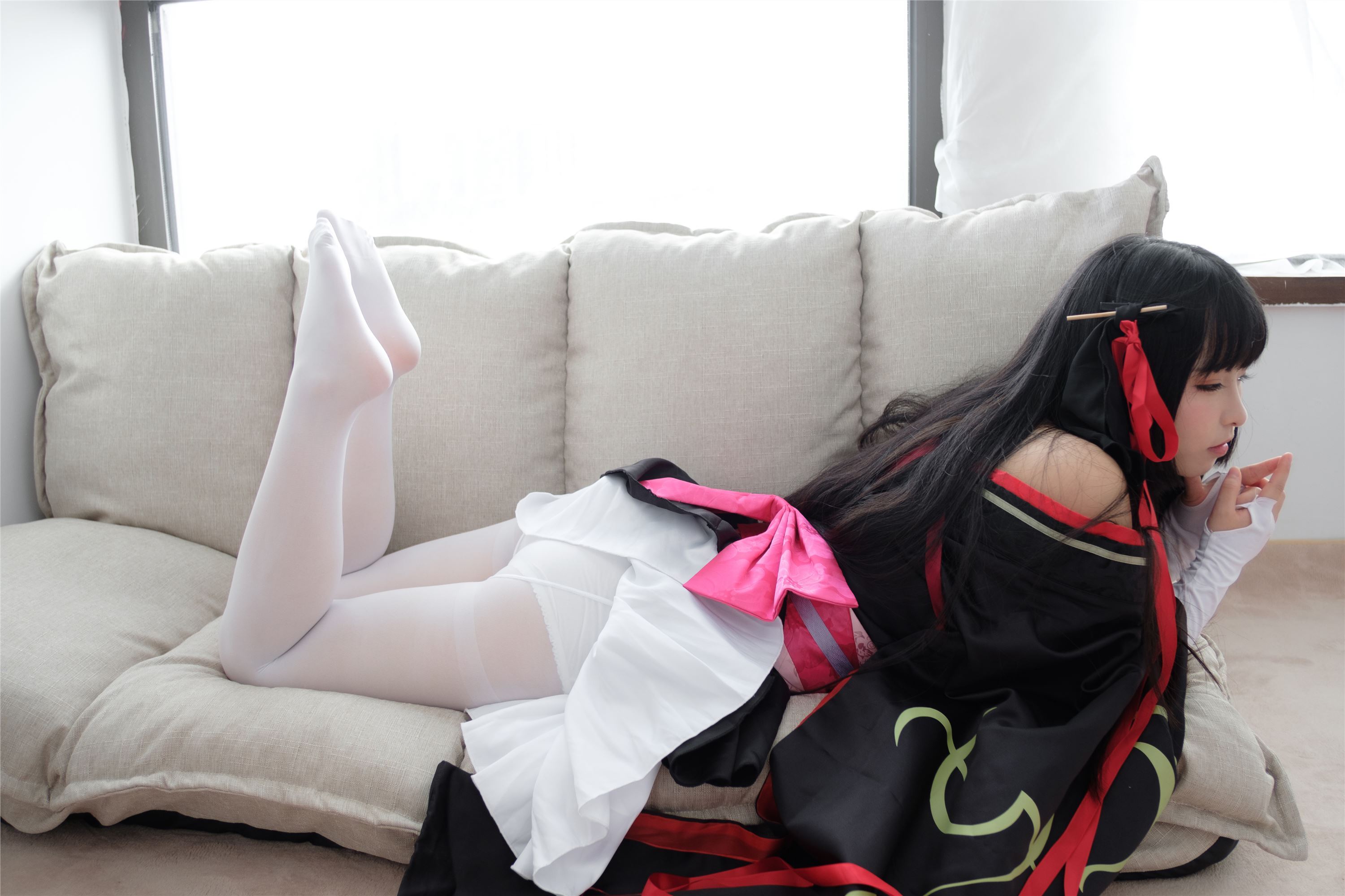 [森萝财团]萝莉丝足写真 ALPHA-004