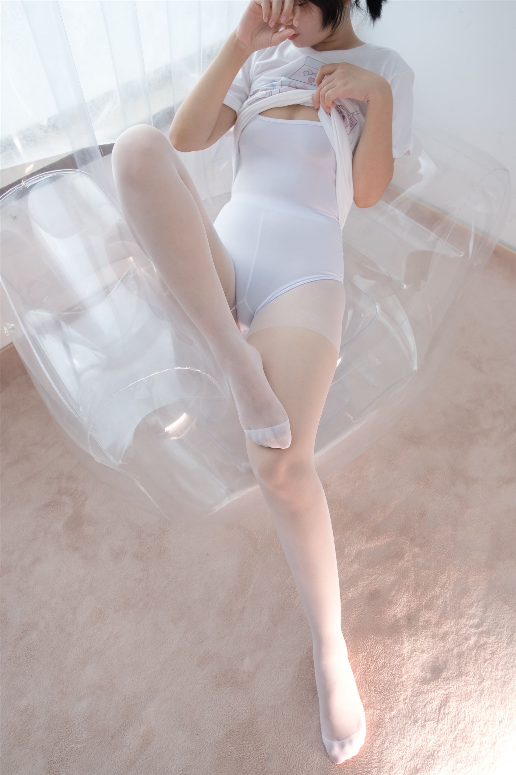 [森萝财团]萝莉丝足写真 ALPHA-008