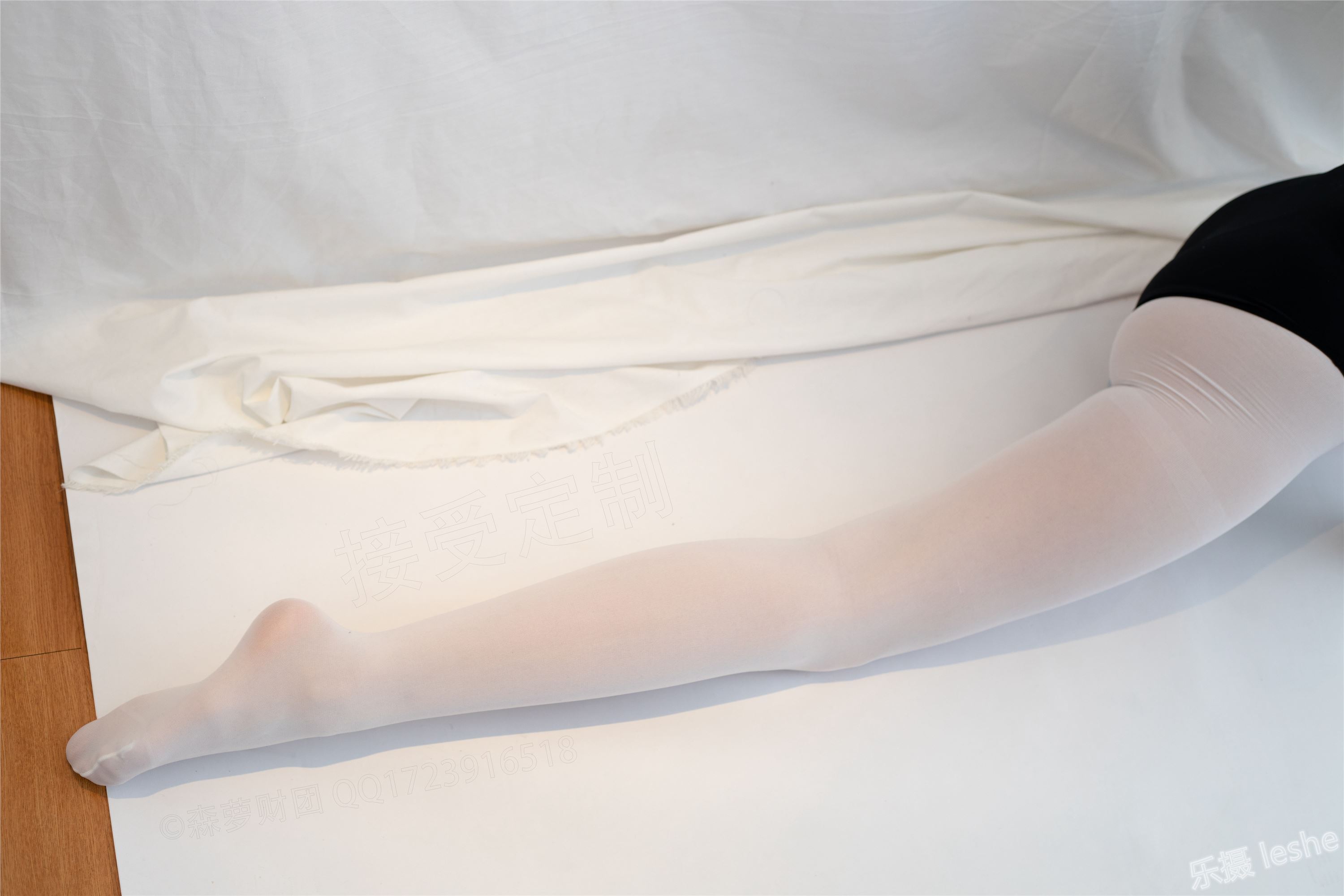 [森萝财团]萝莉丝足写真 ALPHA-019