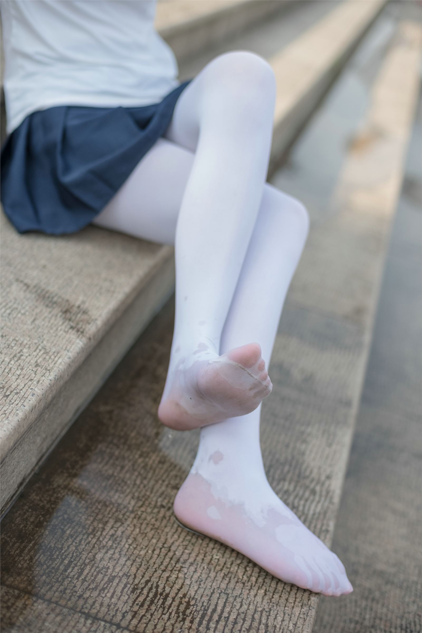 森萝财团写真 - [BETA-001] 高中生的户外白丝