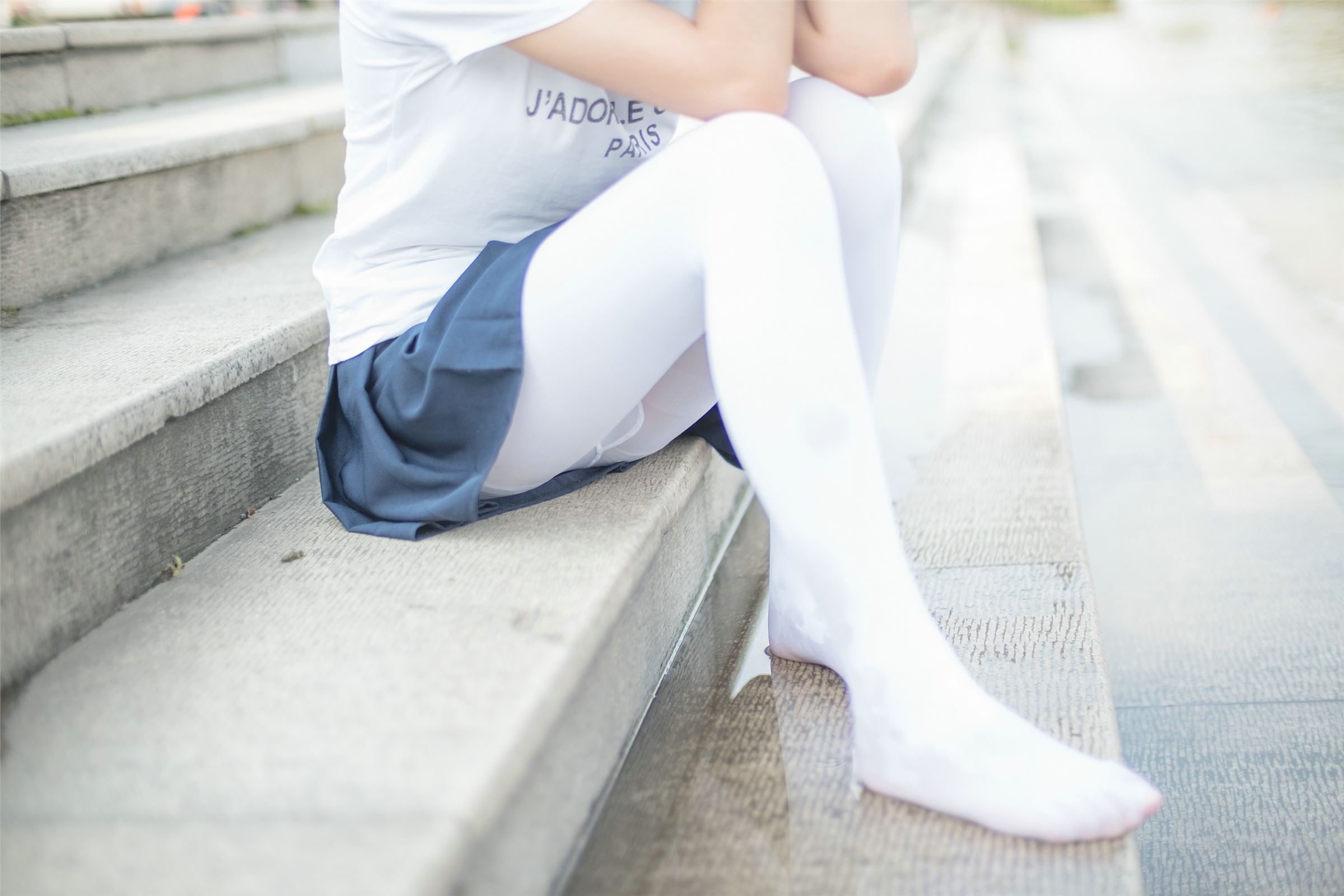 森萝财团写真 - [BETA-001] 高中生的户外白丝