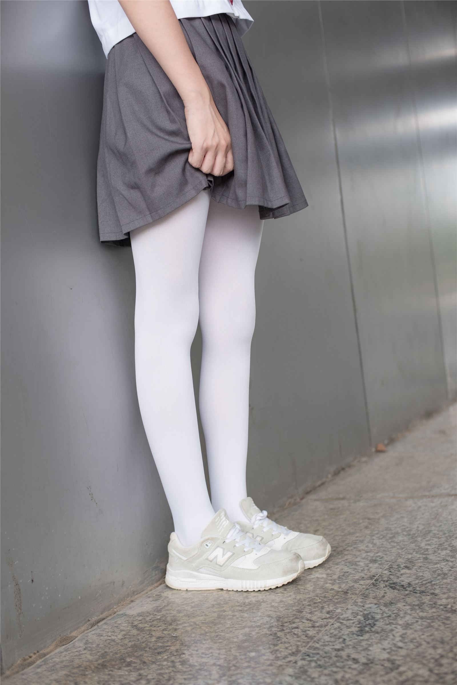 [森萝财团]萝莉丝足写真 BETA-003