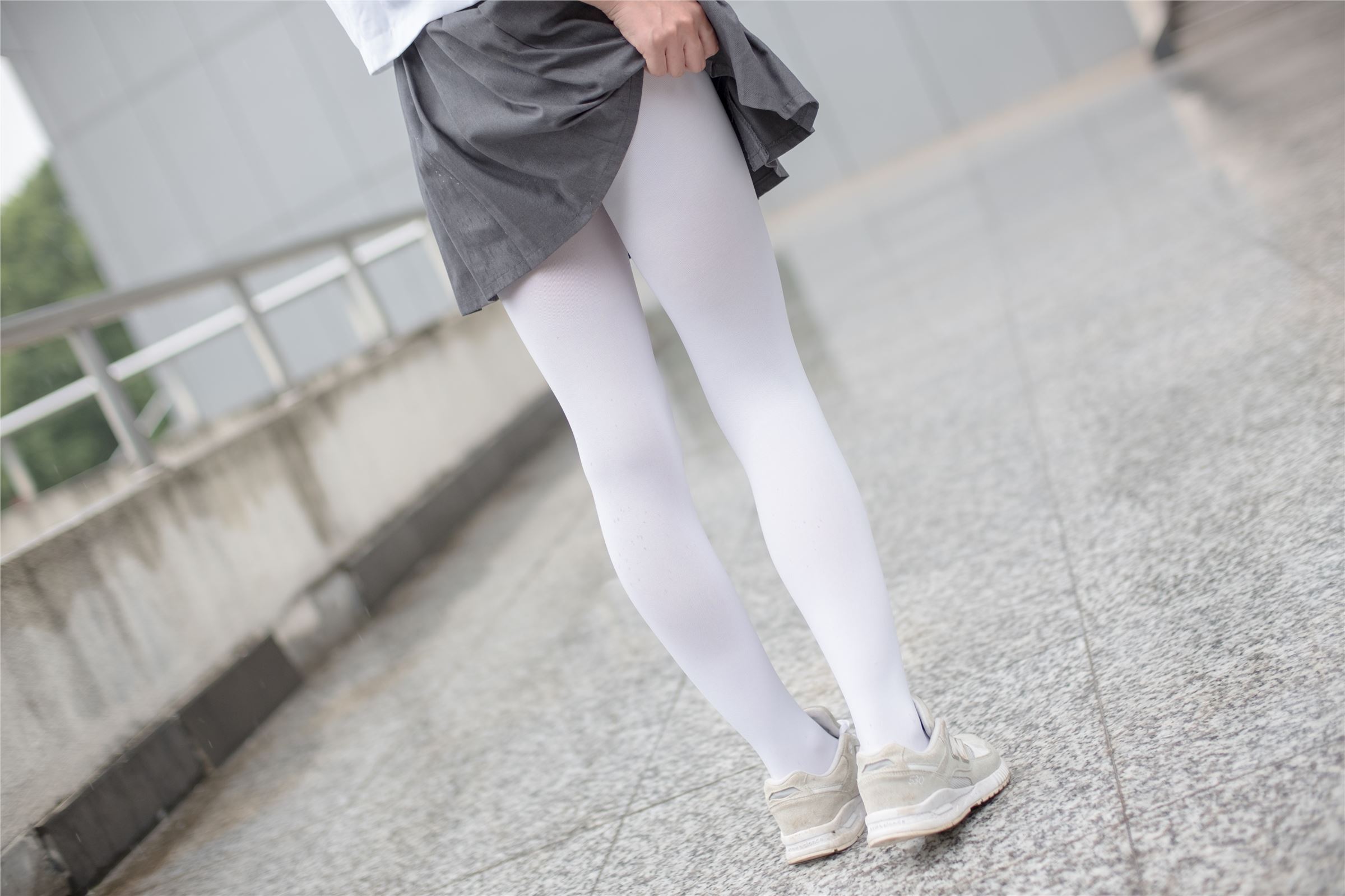 [森萝财团]萝莉丝足写真 BETA-003