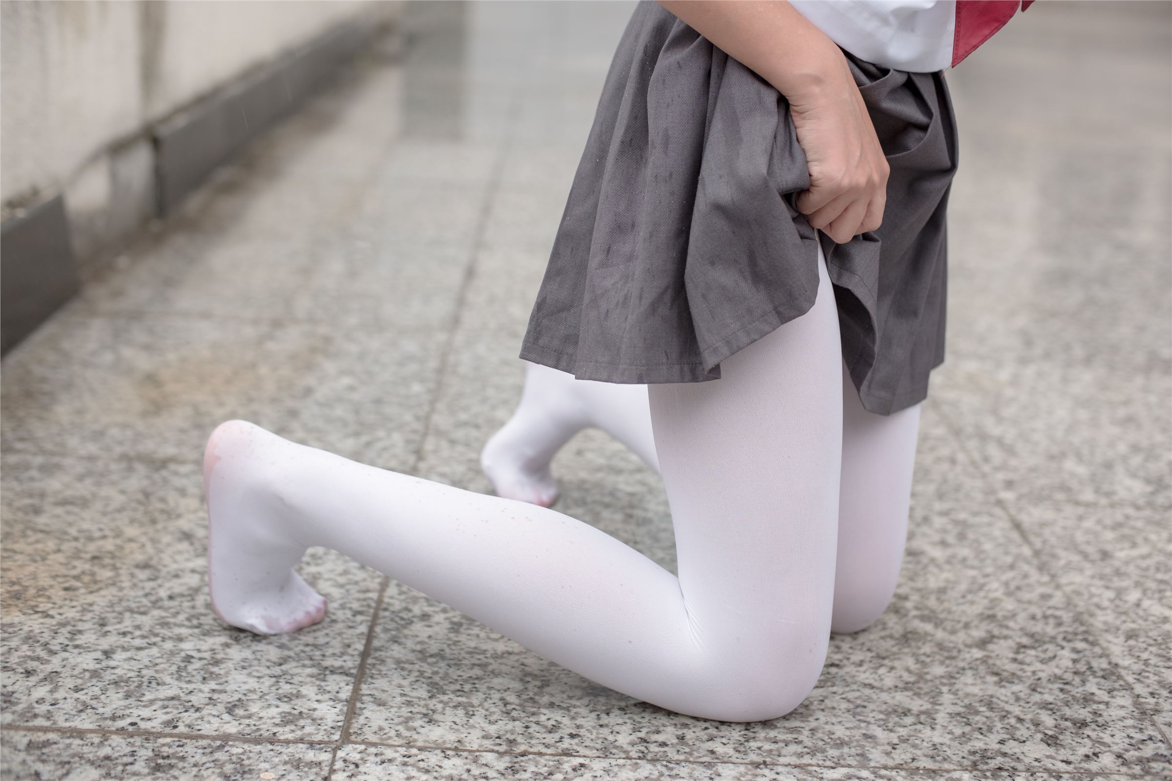 [森萝财团]萝莉丝足写真 BETA-003