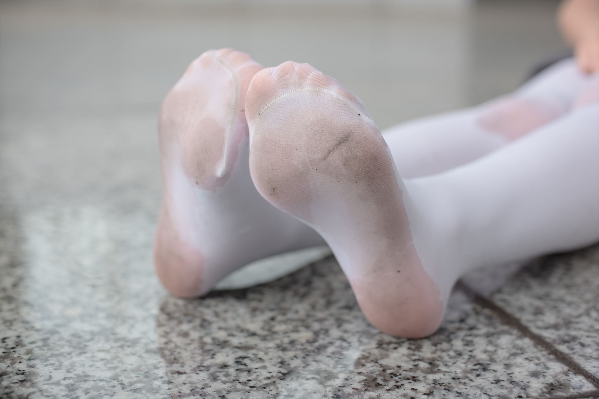 [森萝财团]萝莉丝足写真 BETA-003