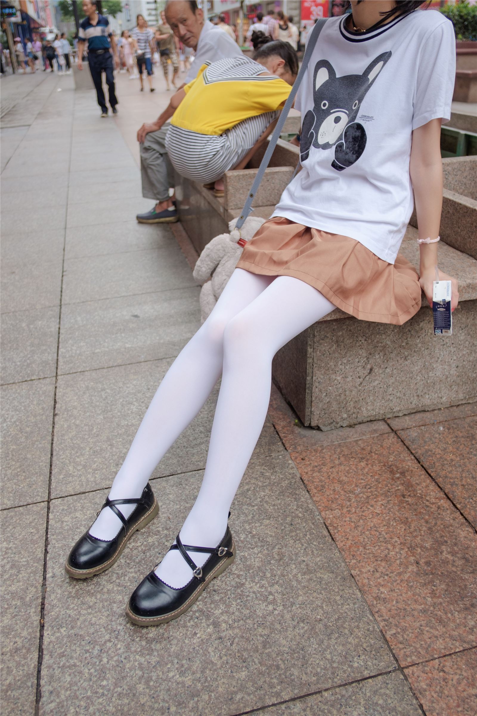 [森萝财团]萝莉丝足写真 BETA-004