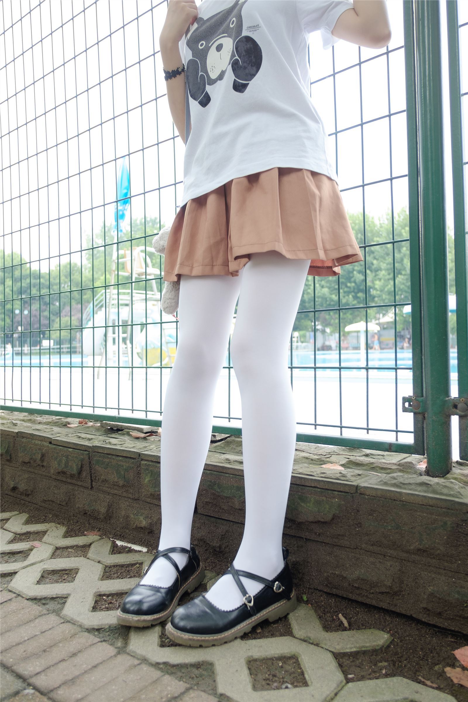 [森萝财团]萝莉丝足写真 BETA-004