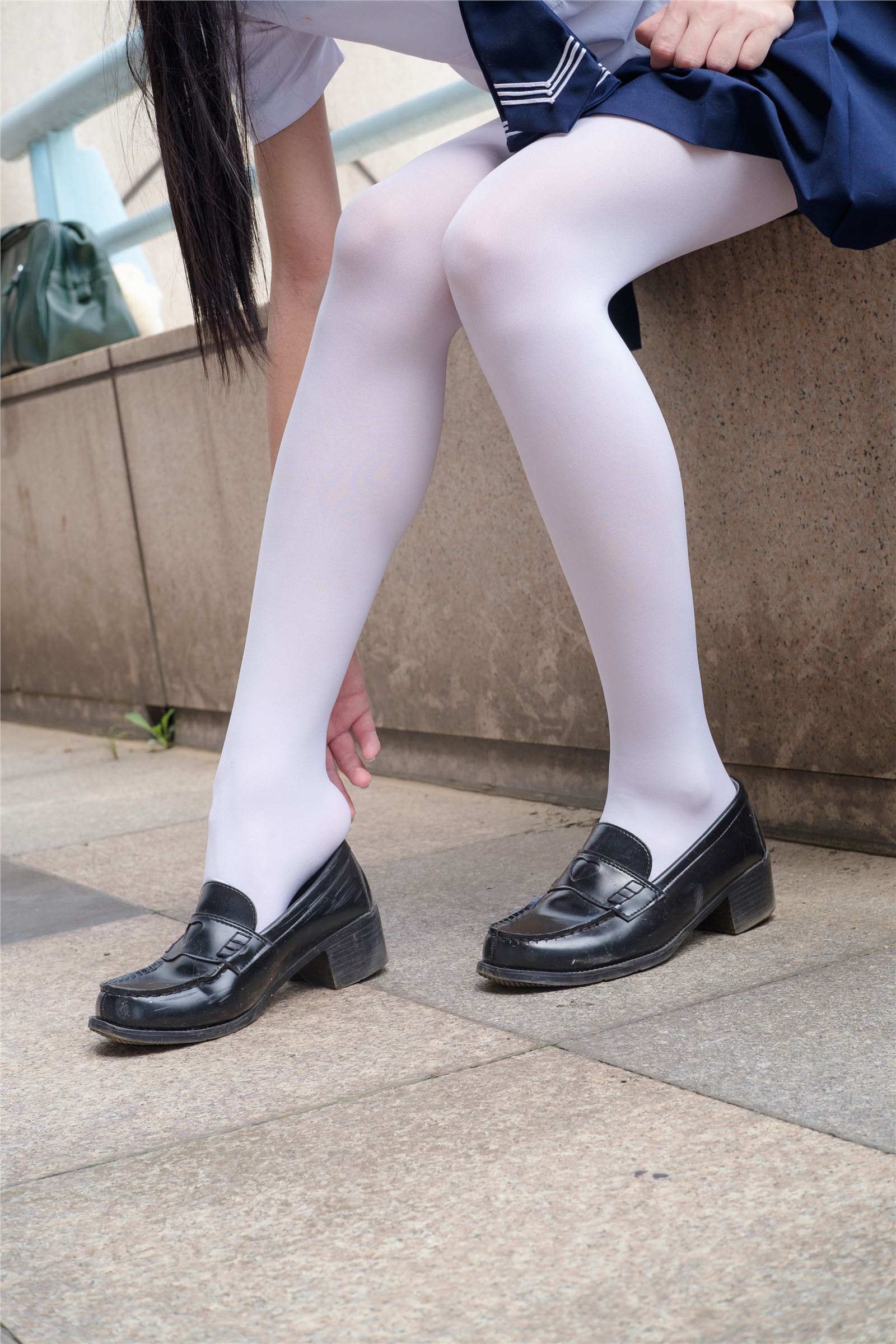 [森萝财团]萝莉丝足写真 BETA-004