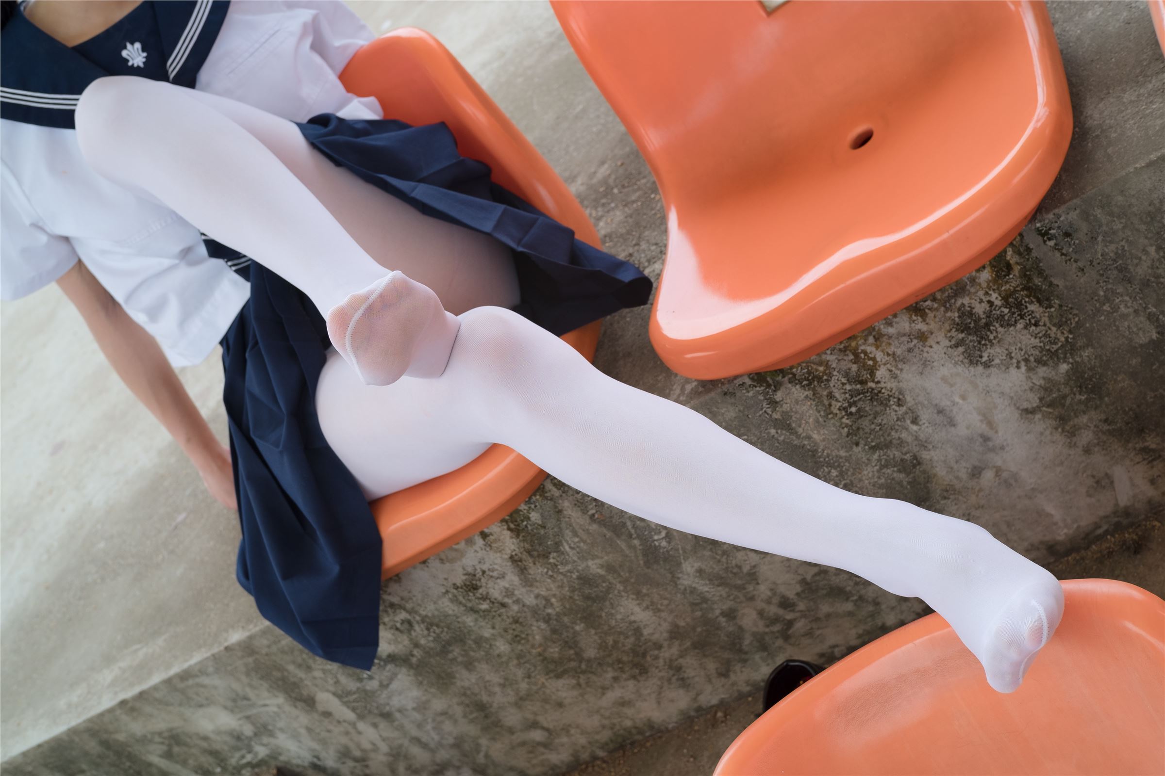 [森萝财团]萝莉丝足写真 BETA-004