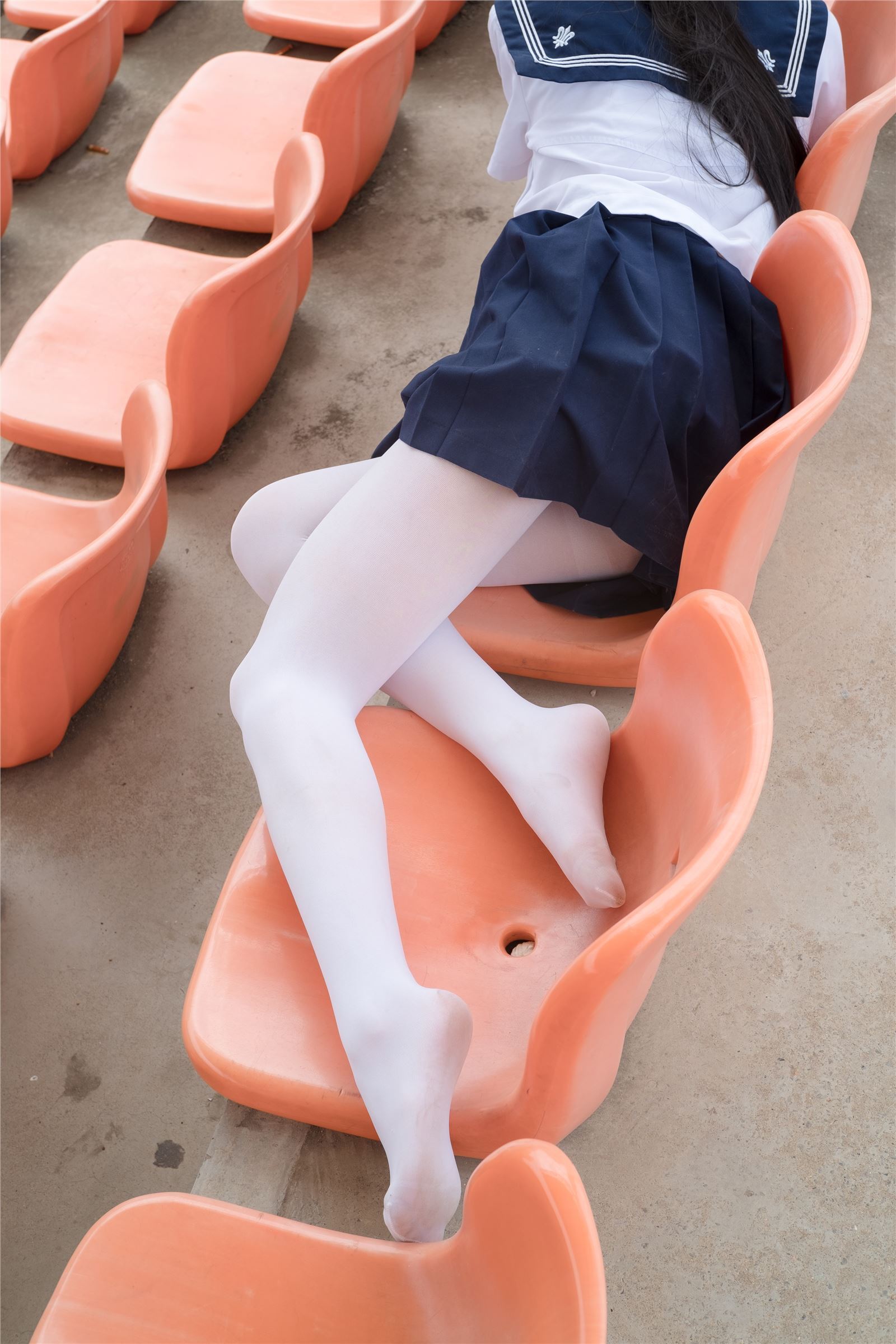 [森萝财团]萝莉丝足写真 BETA-004