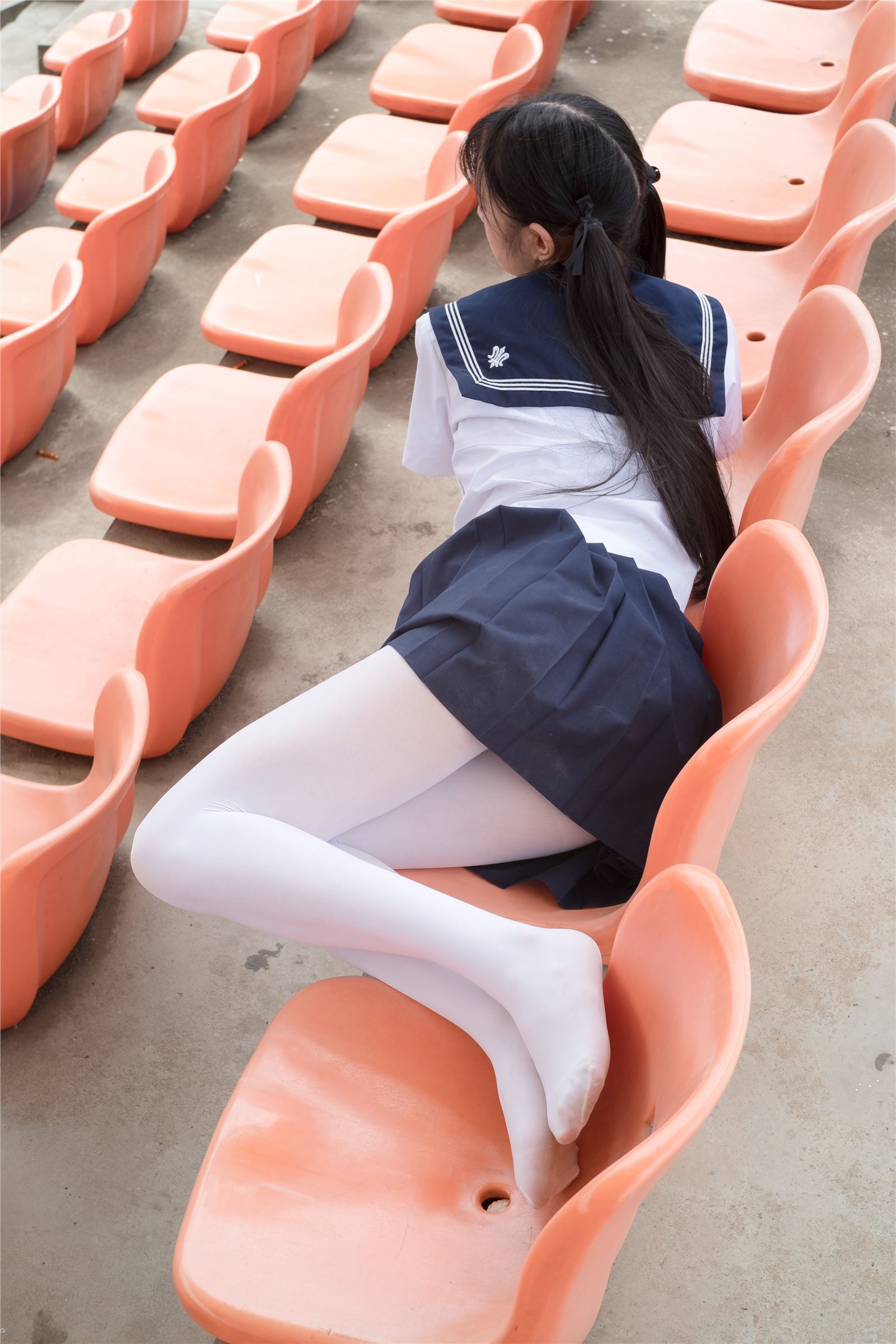 [森萝财团]萝莉丝足写真 BETA-004