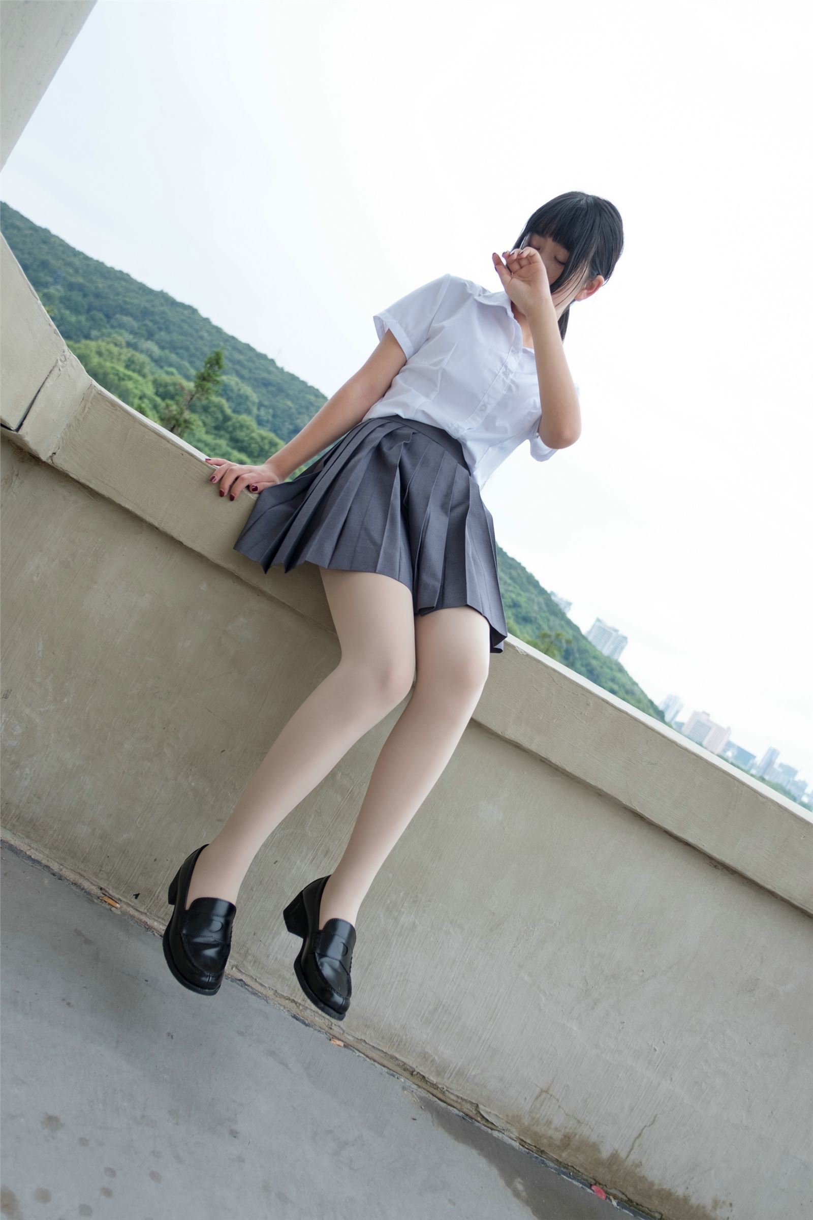 森萝财团写真 - [BETA-005]