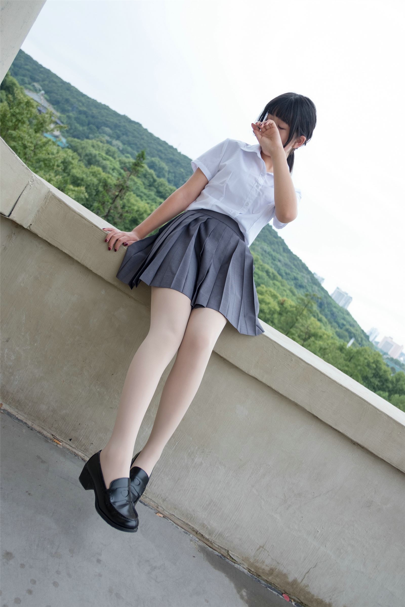 森萝财团写真 - [BETA-005]