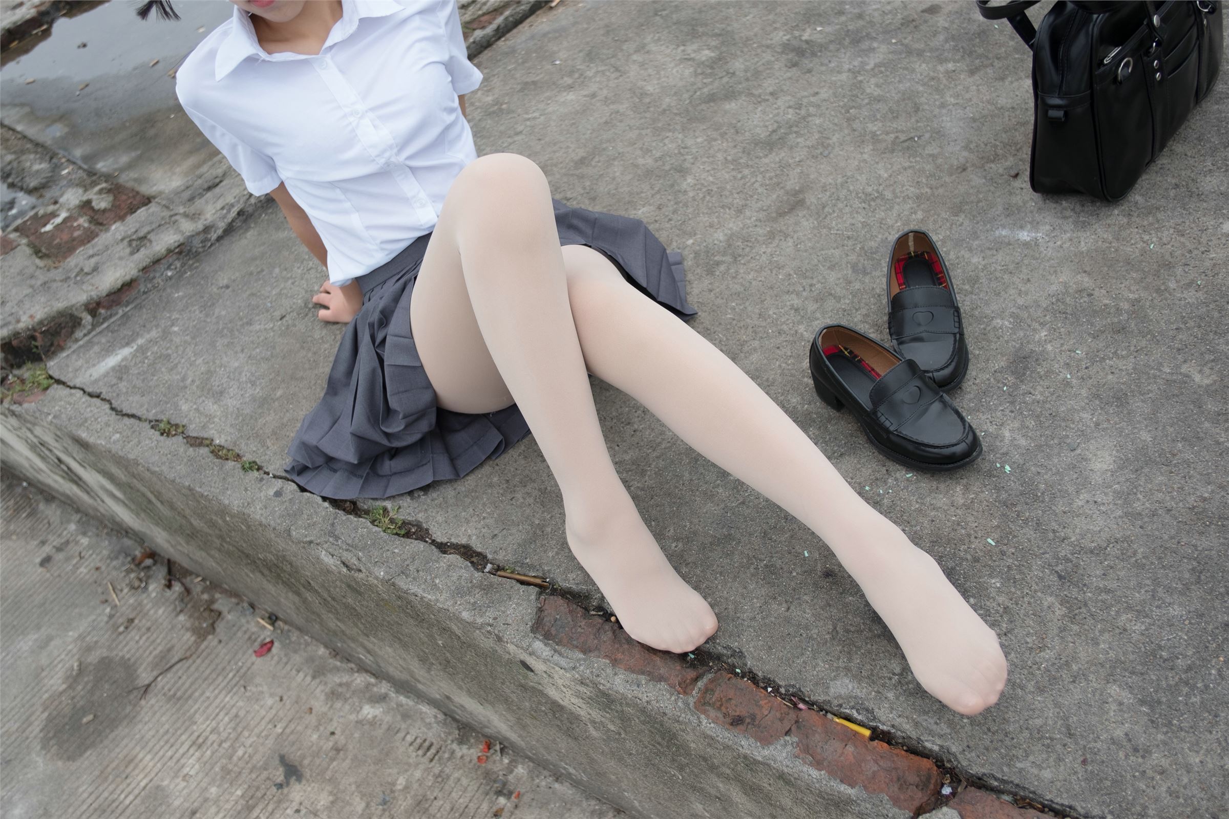 森萝财团写真 - [BETA-005]