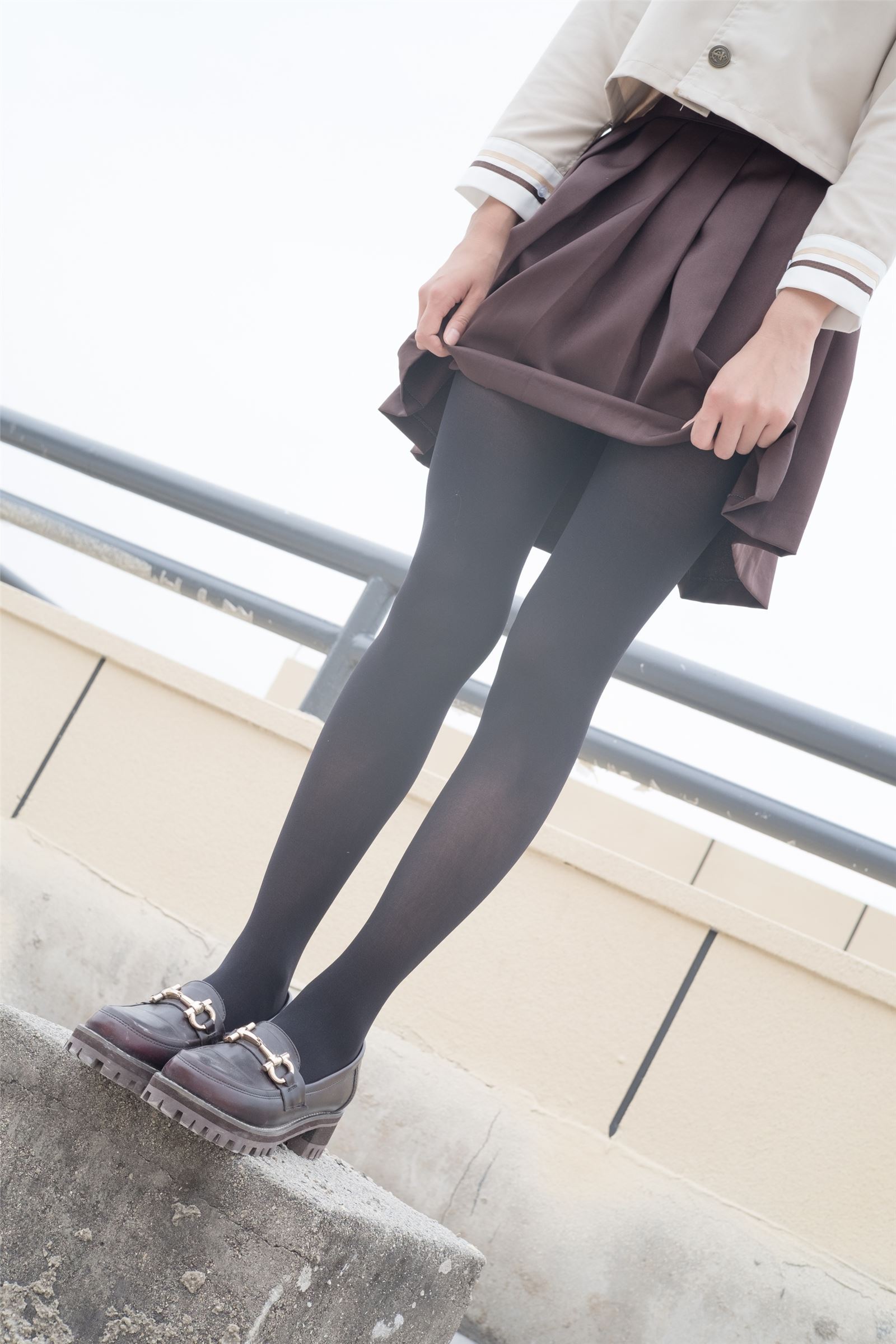 森萝财团写真 - [BETA-006] 黑丝白丝外拍