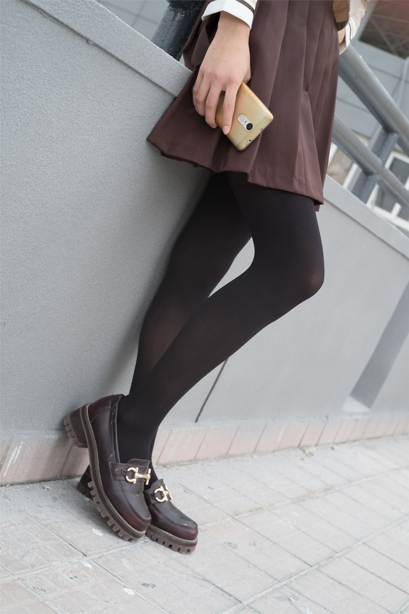 森萝财团写真 - [BETA-006] 黑丝白丝外拍