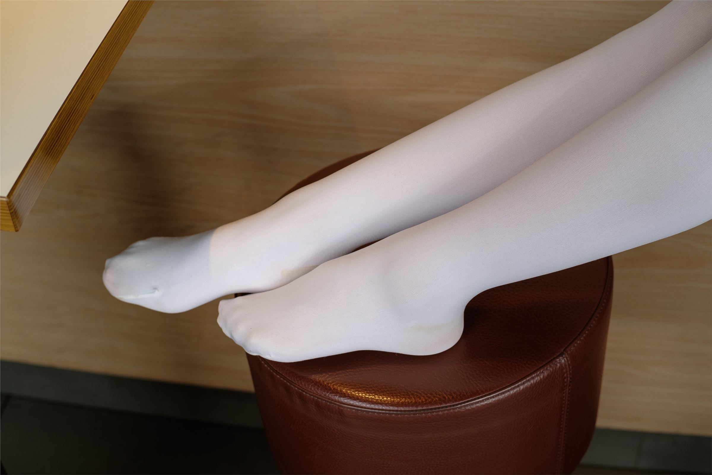 森萝财团写真 - [BETA-006] 黑丝白丝外拍