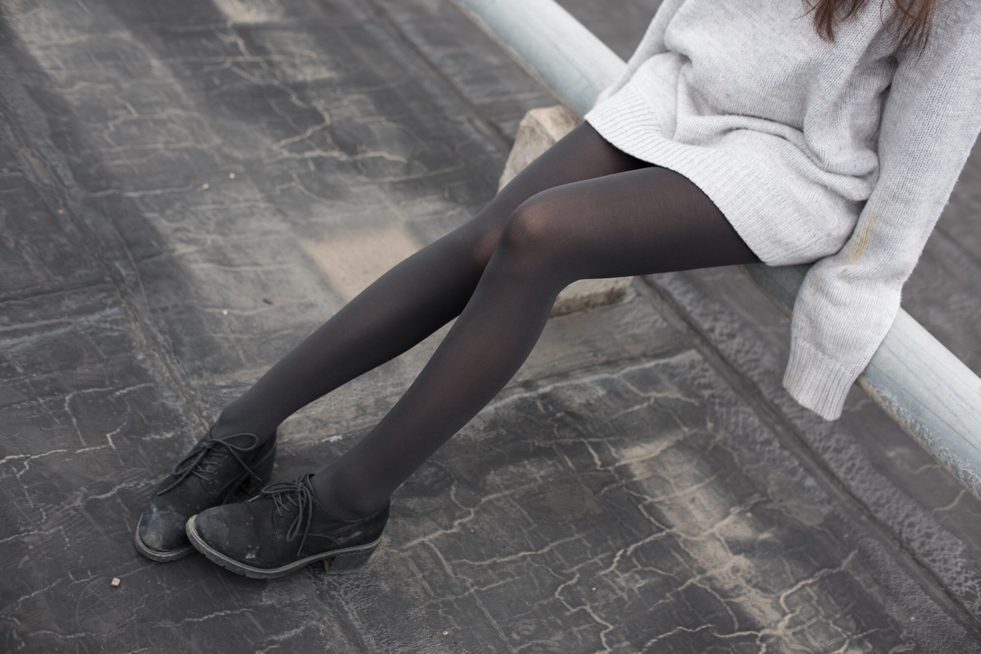 森萝财团写真 - [BETA-007] 楼梯间的黑丝小妹