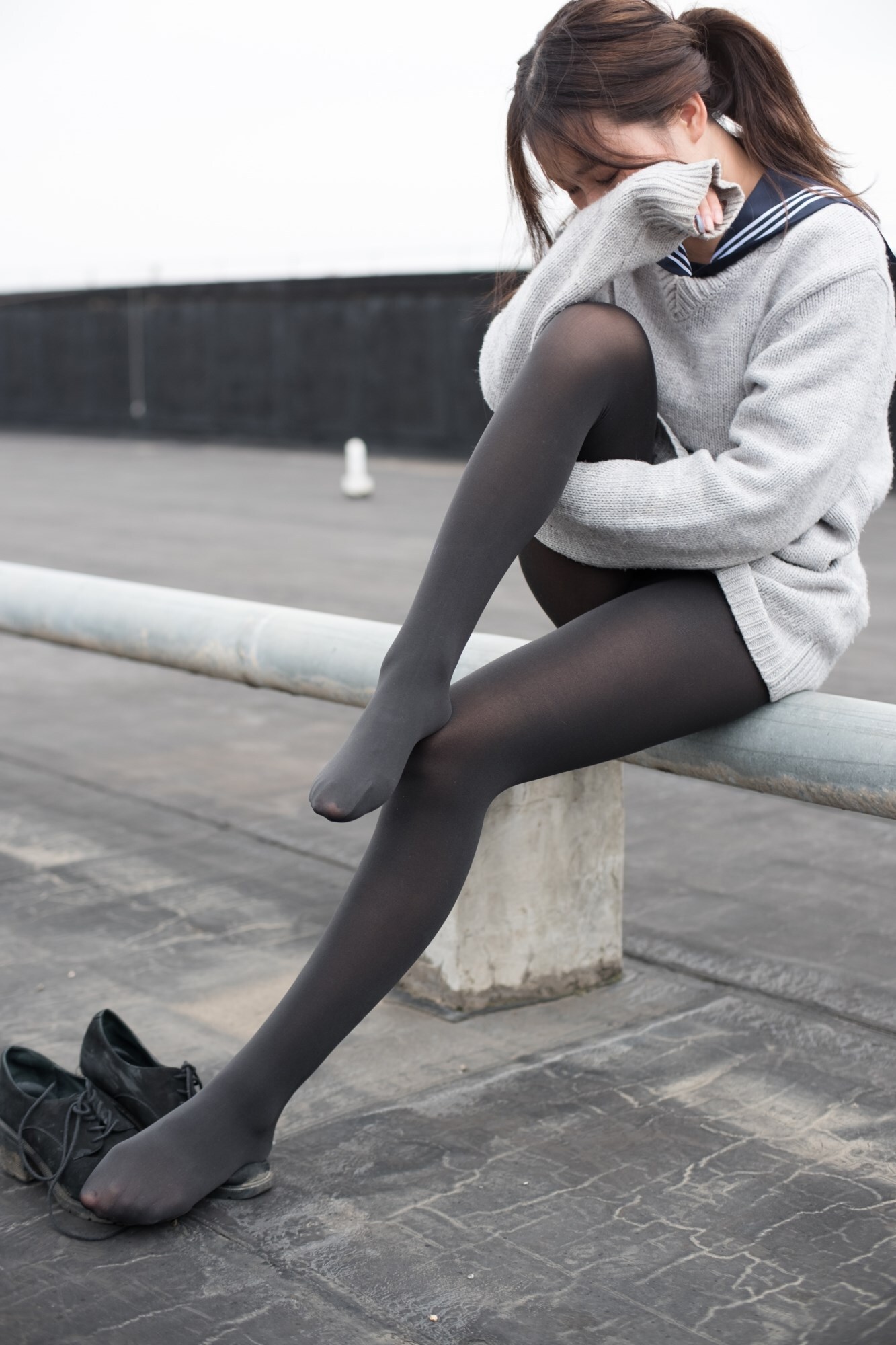 森萝财团写真 - [BETA-007] 楼梯间的黑丝小妹