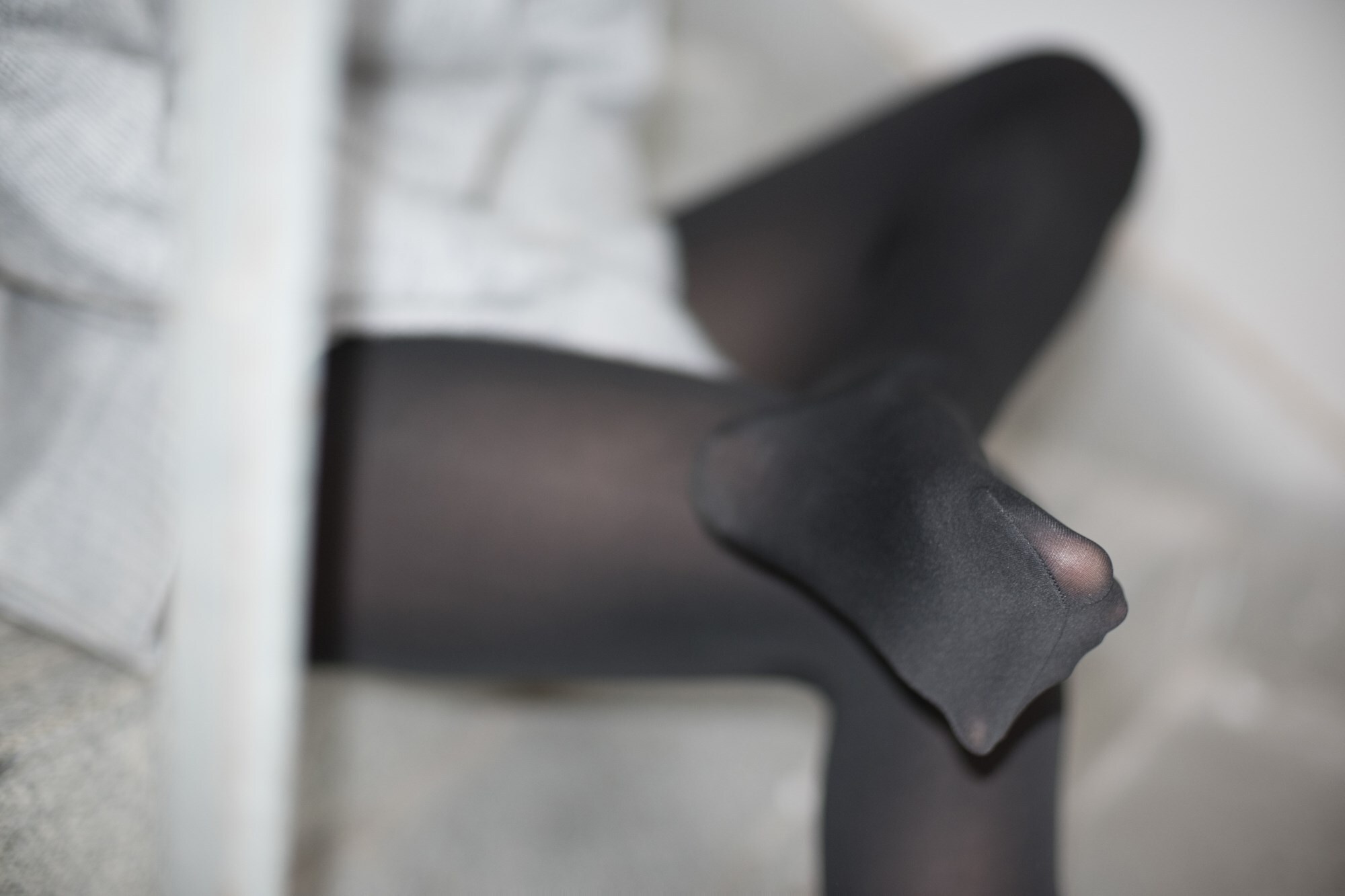 森萝财团写真 - [BETA-007] 楼梯间的黑丝小妹