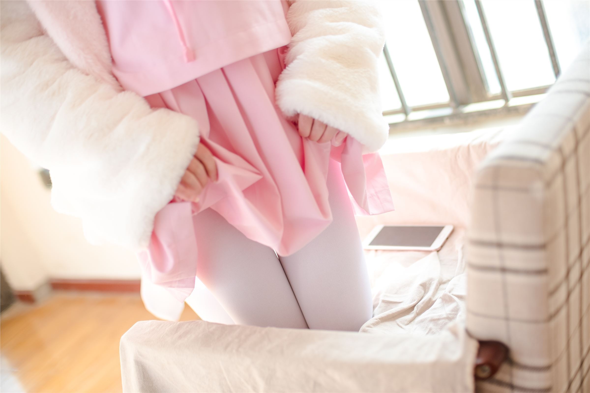 [森萝财团]萝莉丝足写真 BETA-013