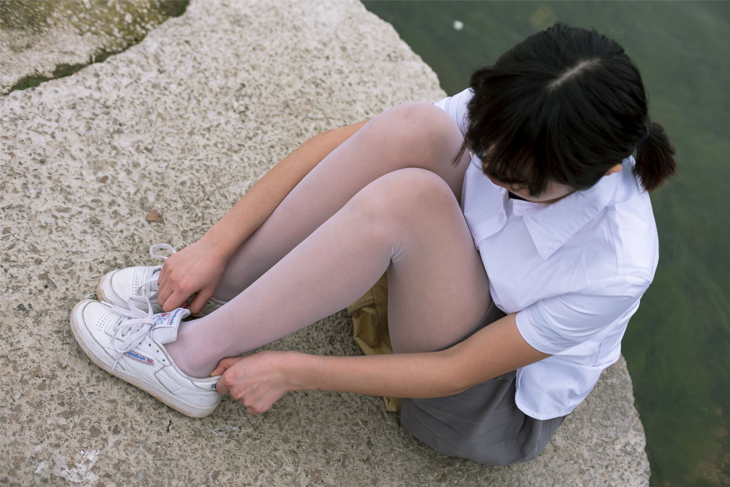 森萝财团写真 - [BETA-014] 学生妹的外拍写真