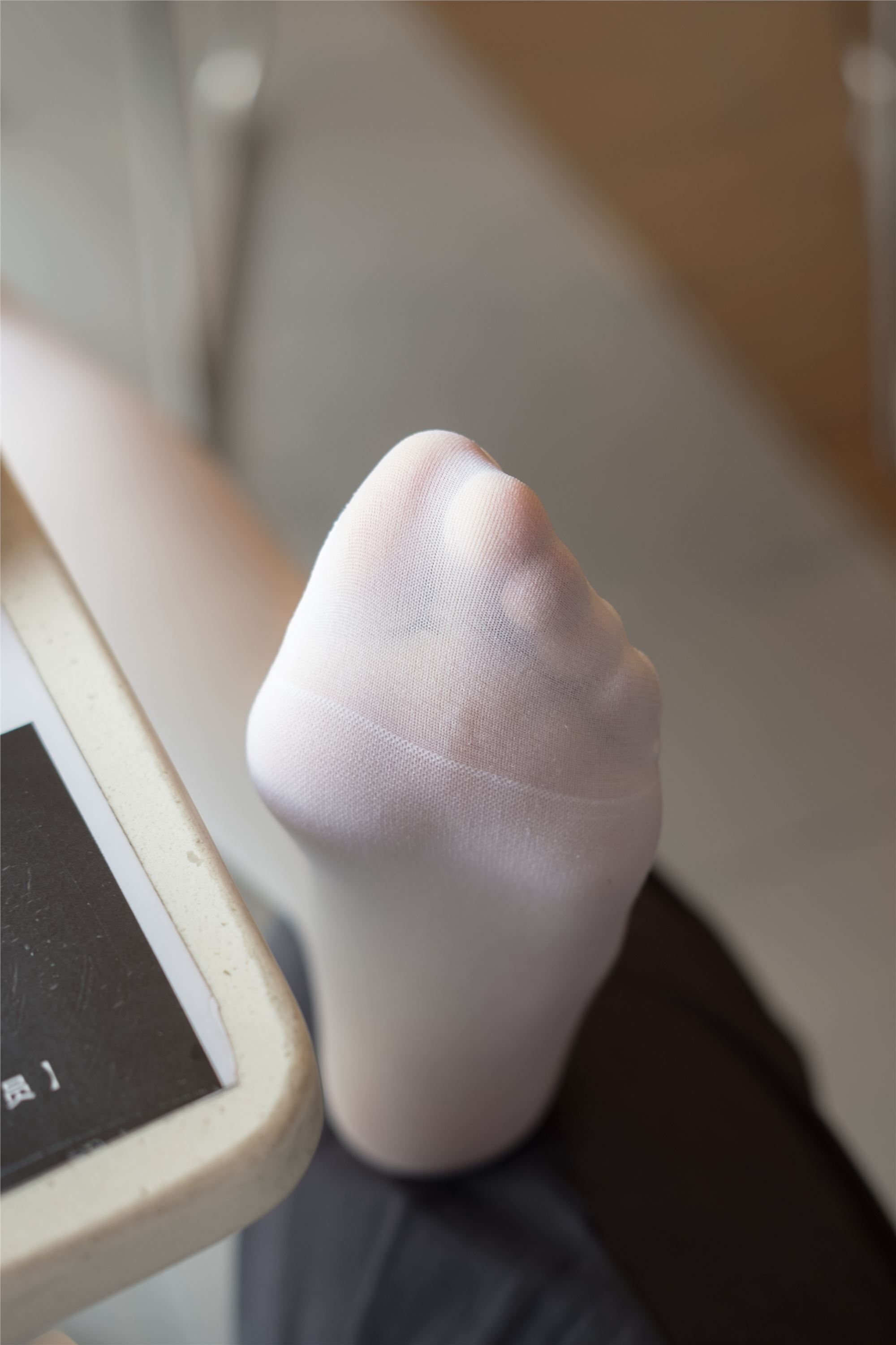 [森萝财团]萝莉丝足写真BETA-017