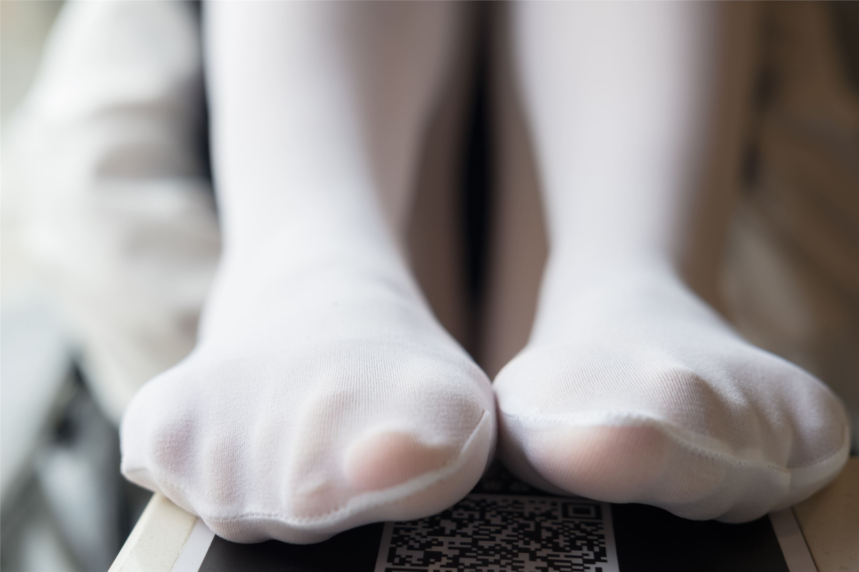 [森萝财团]萝莉丝足写真BETA-017