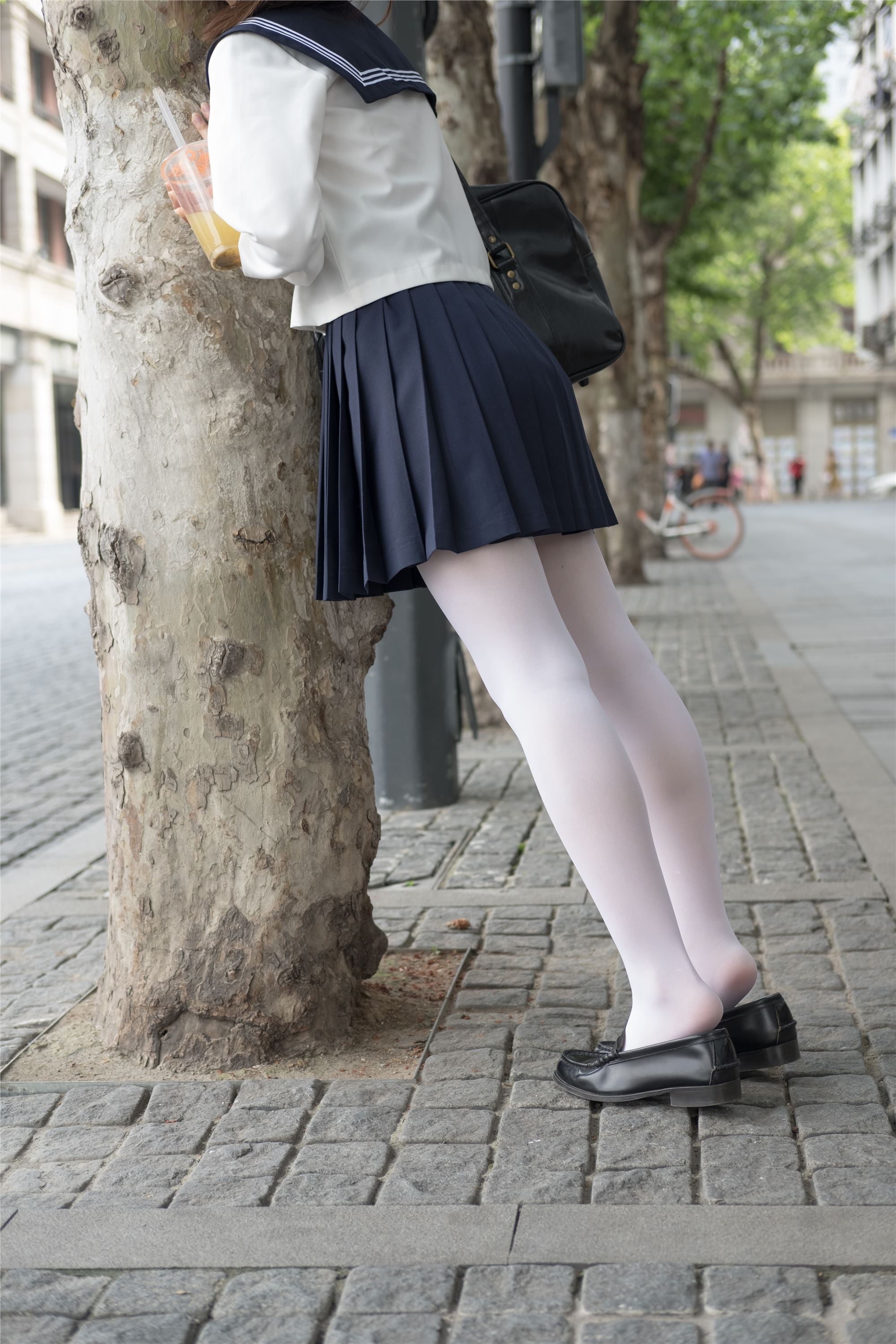 [森萝财团]萝莉丝足写真BETA-017