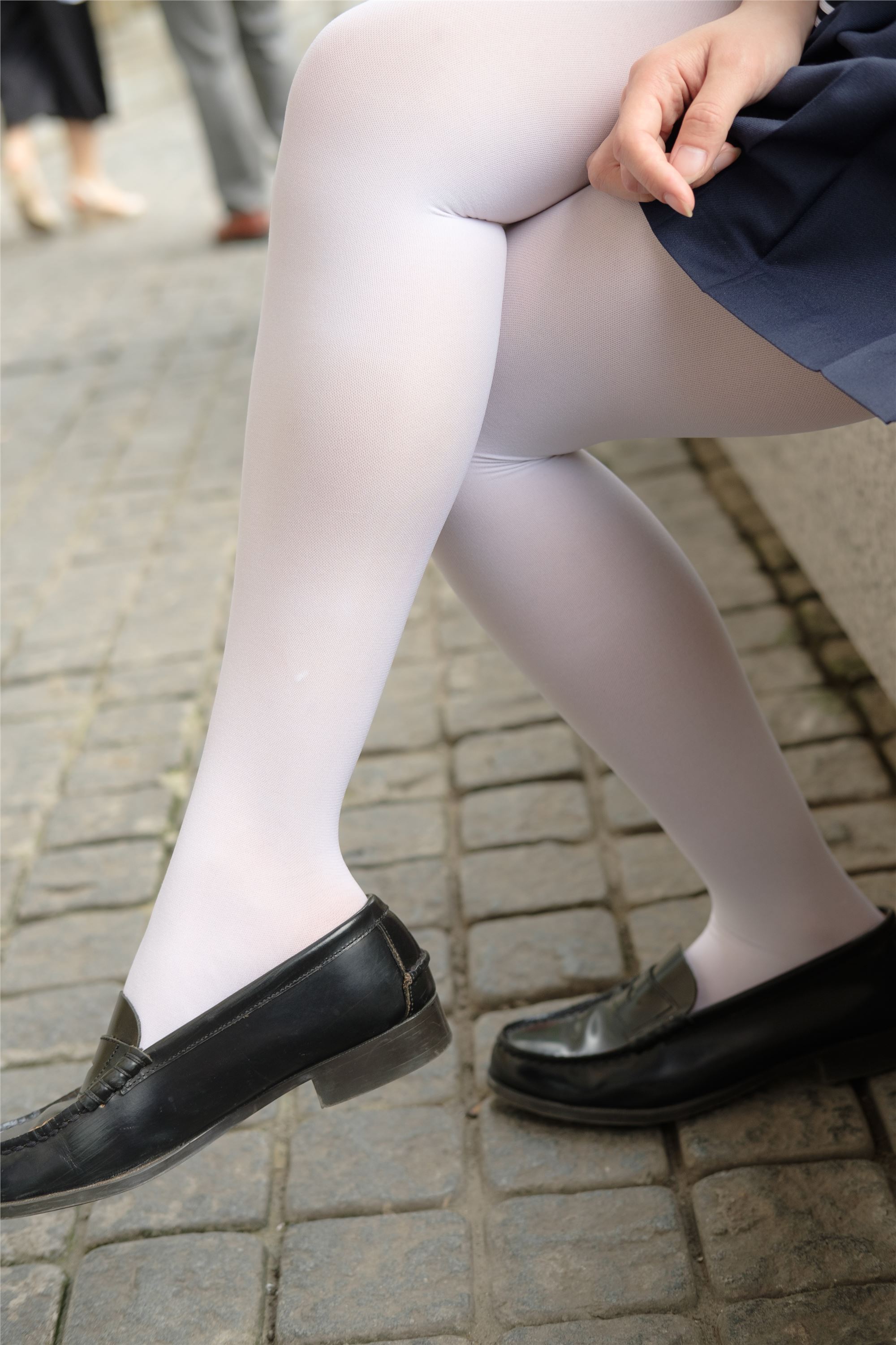 [森萝财团]萝莉丝足写真BETA-017