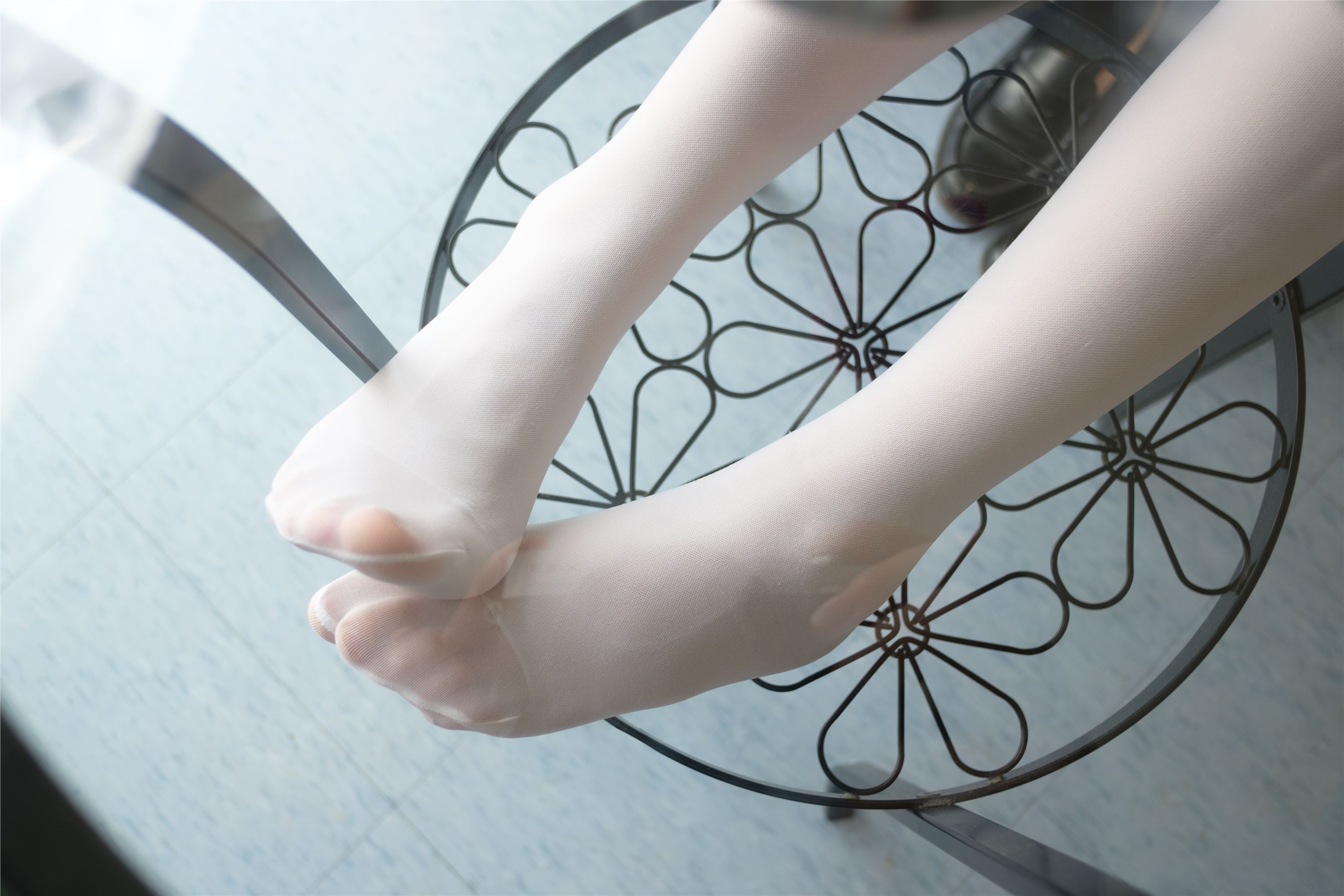 [森萝财团]萝莉丝足写真BETA-017