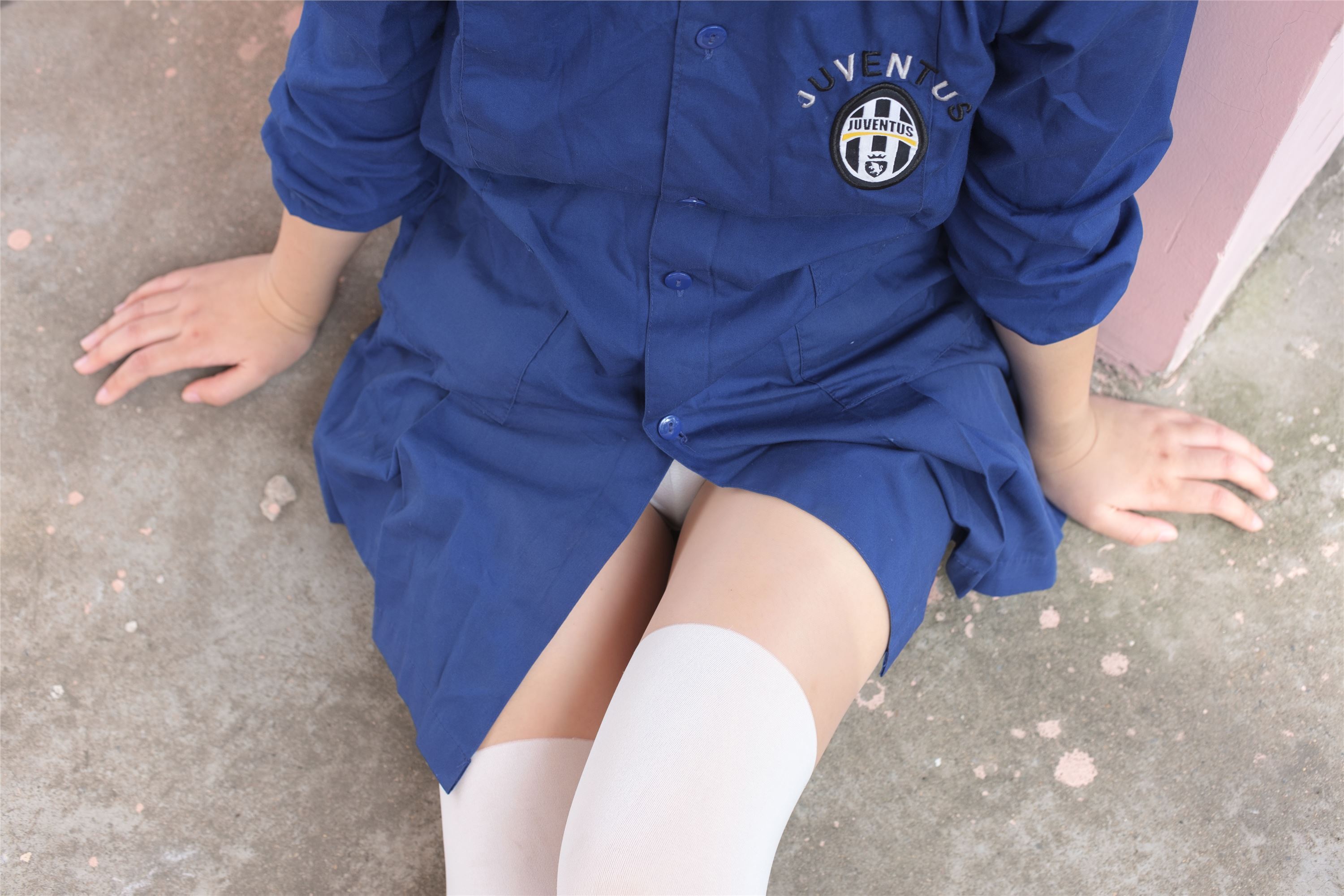 [森萝财团]萝莉丝足写真 BETA-018