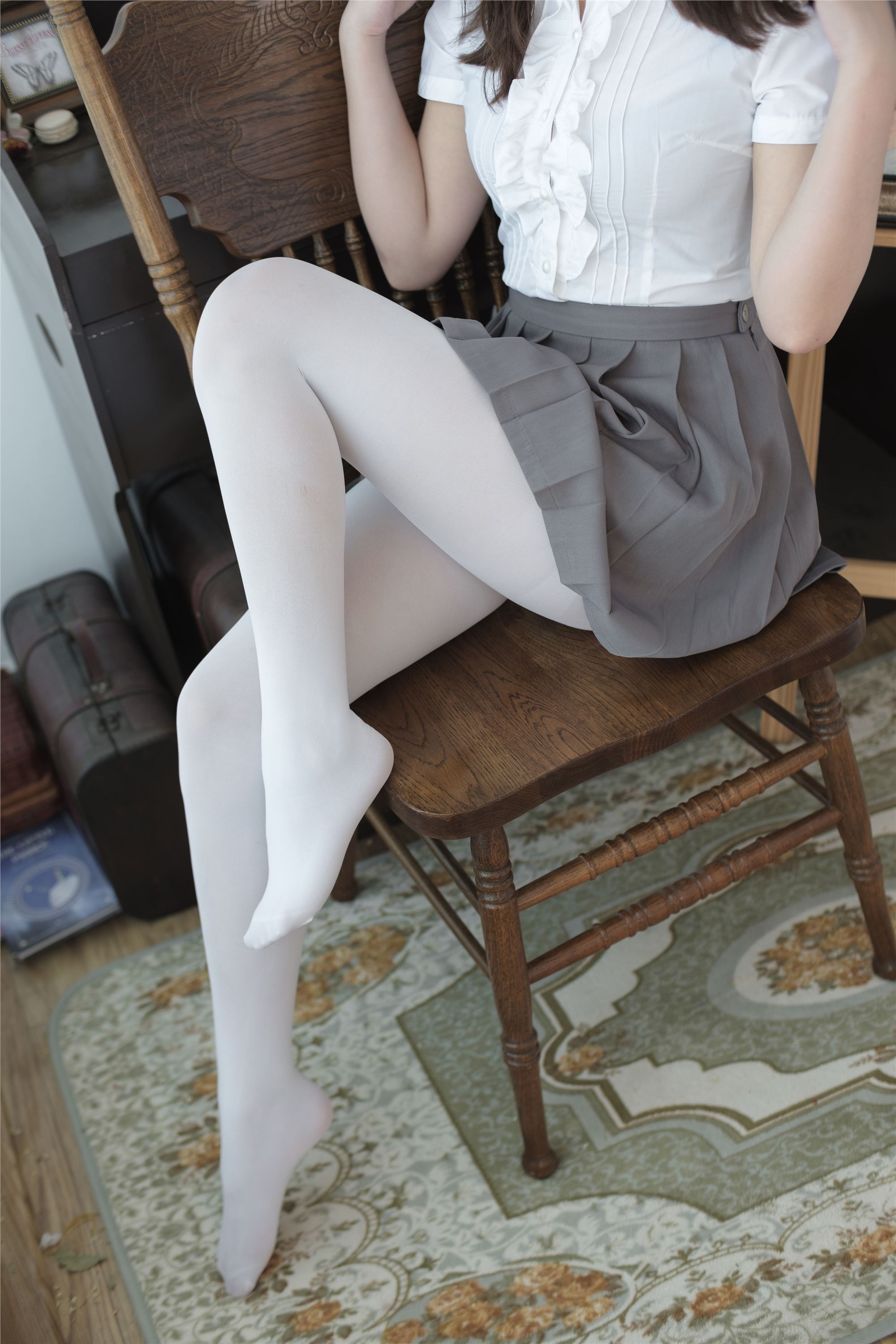 [森萝财团]萝莉丝足写真 BETA-020