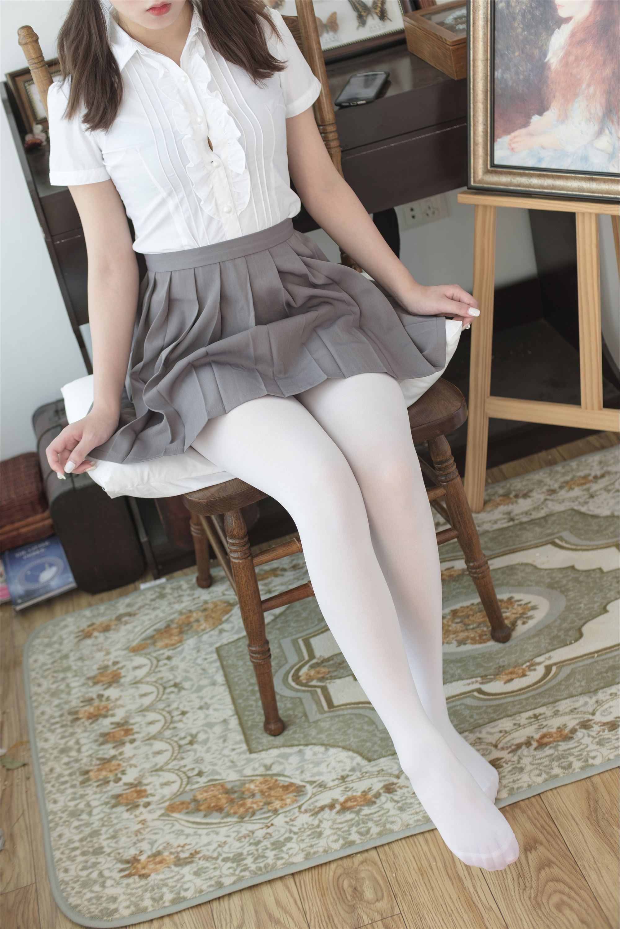 [森萝财团]萝莉丝足写真 BETA-020