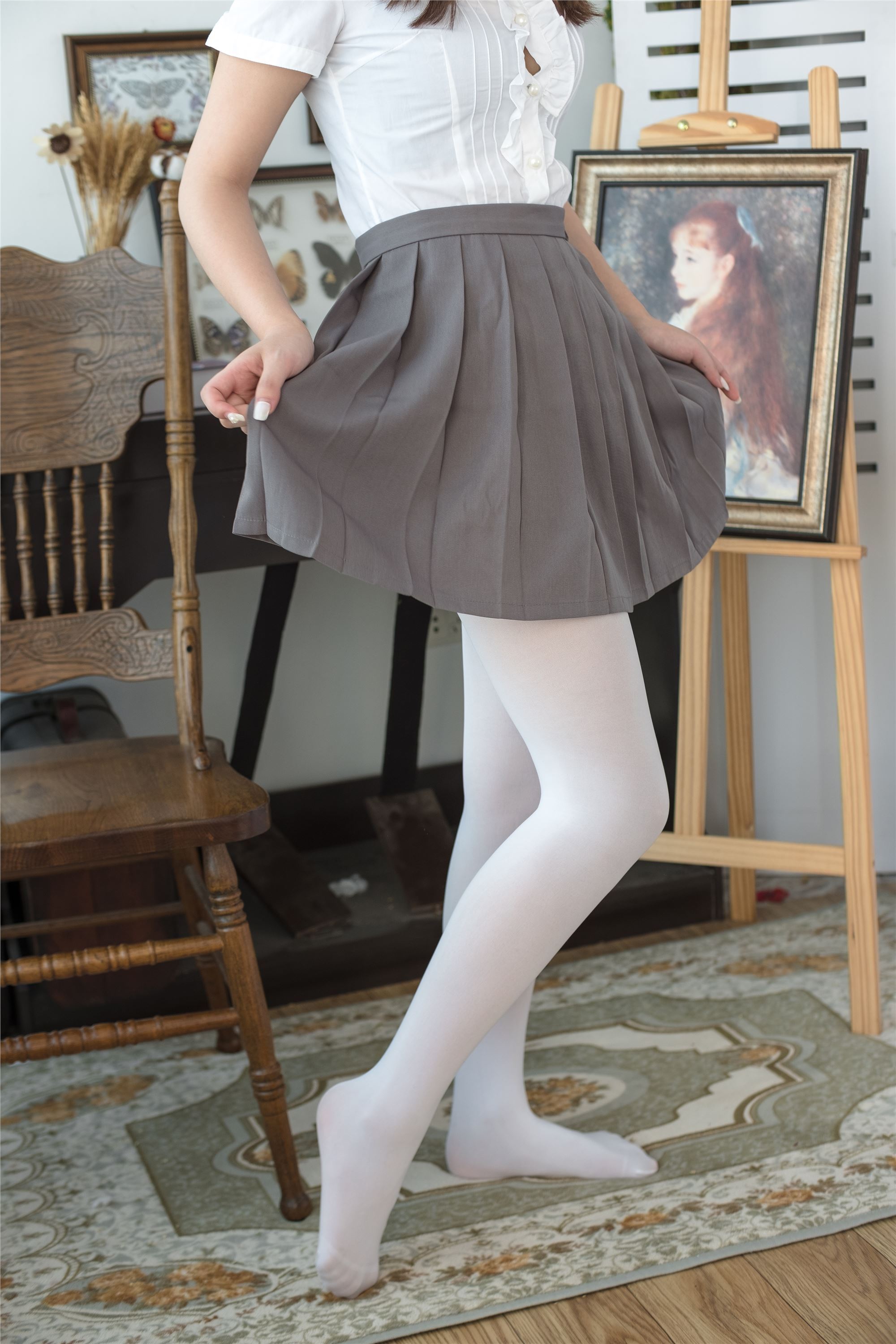 [森萝财团]萝莉丝足写真 BETA-020