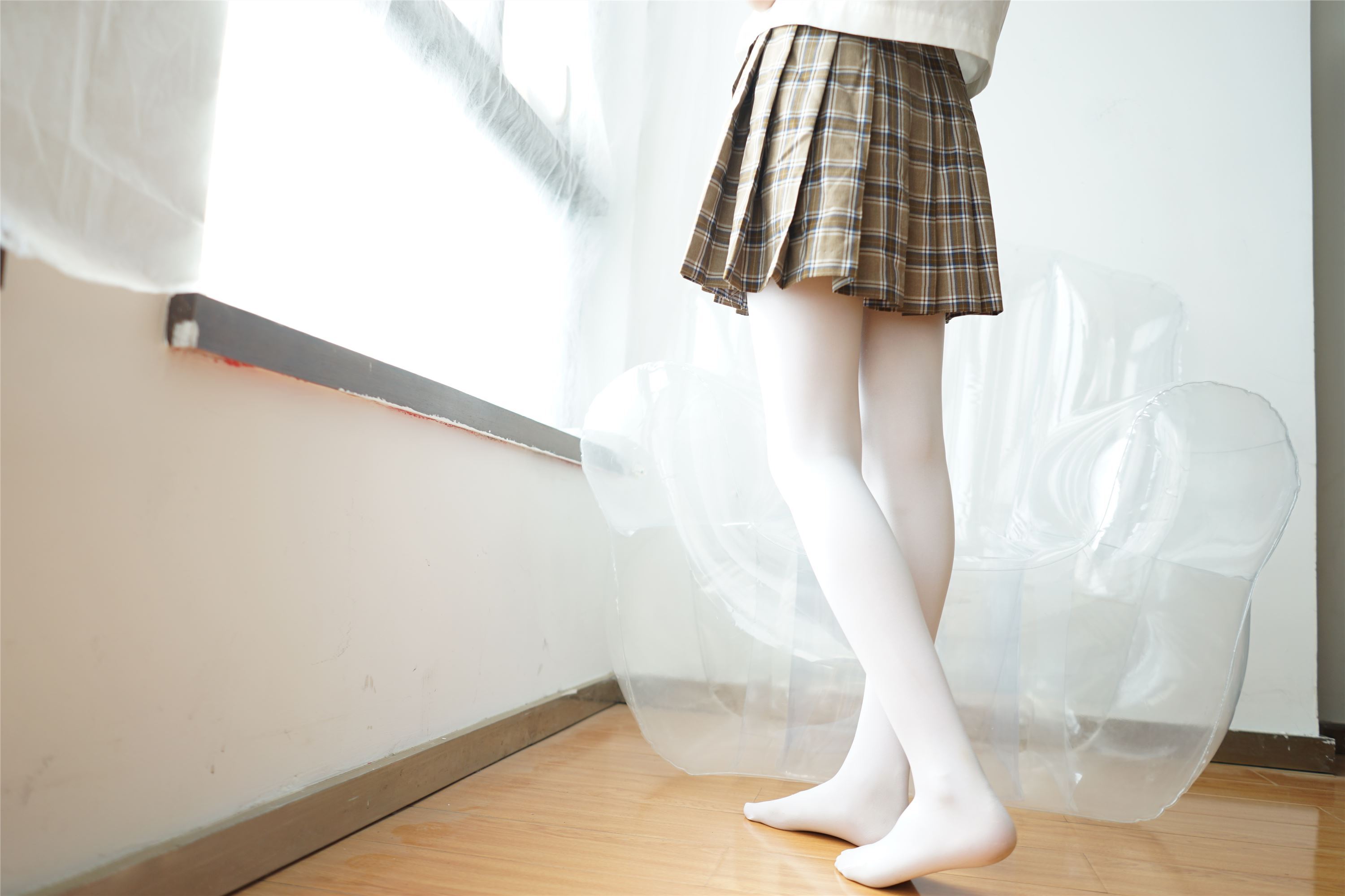 [森萝财团]萝莉丝足写真 BETA-021