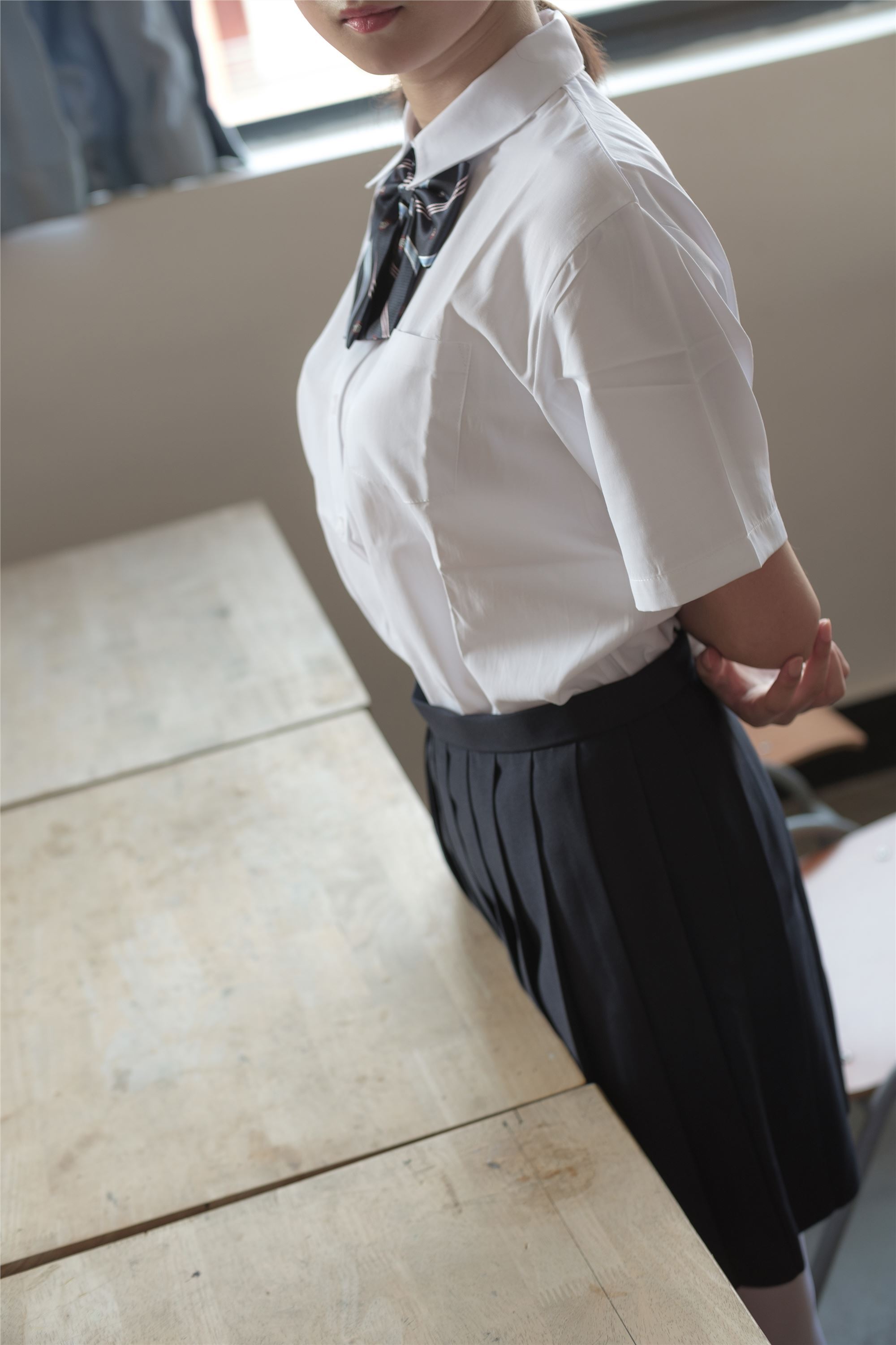 [森萝财团]萝莉丝足写真 BETA-022