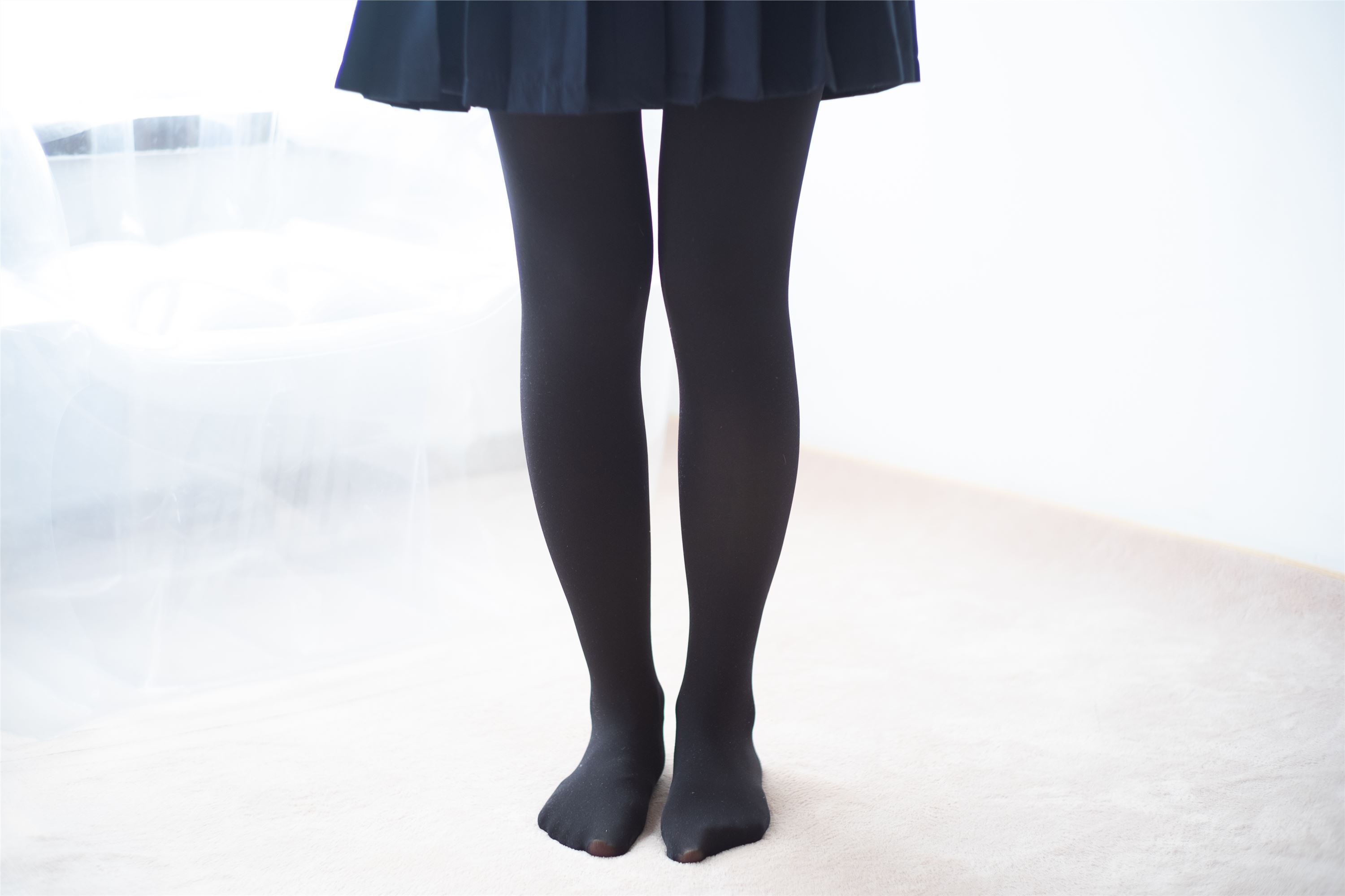 [森萝财团]萝莉丝足写真BETA-024